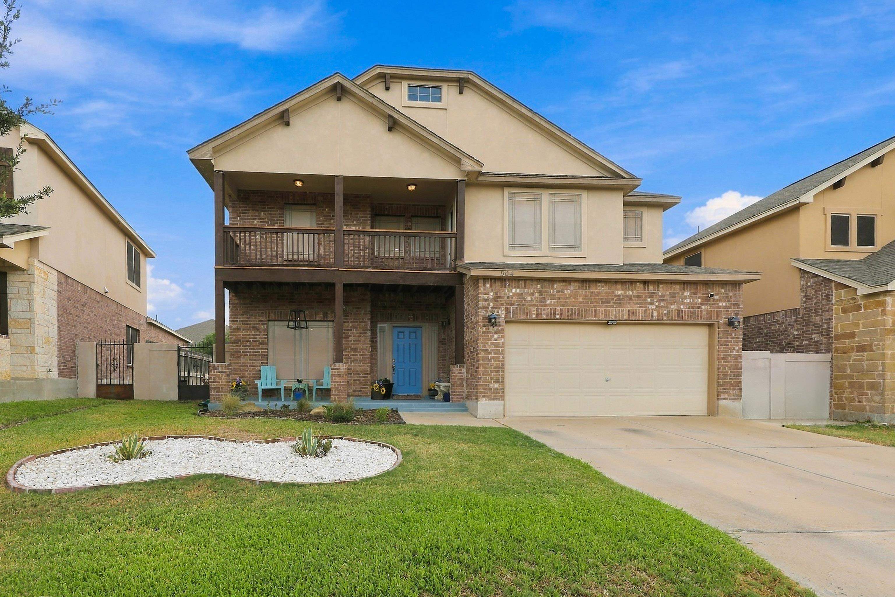 Silver Palm Dr, Laredo, TX 78045