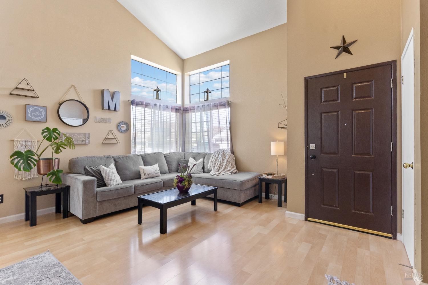 Santa Rosa, California, 95407, United States, 3 Bedrooms Bedrooms, ,3 BathroomsBathrooms,Residential,For Sale,1920914