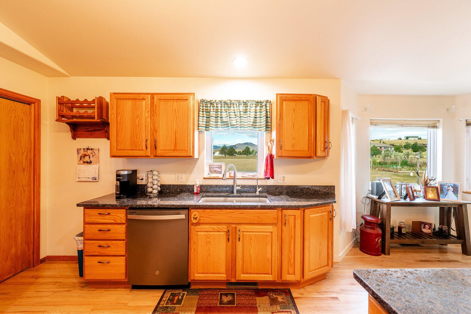 Buffalo, Wyoming, 82834, United States, 3 Bedrooms Bedrooms, ,2 BathroomsBathrooms,Residential,For Sale,1982571