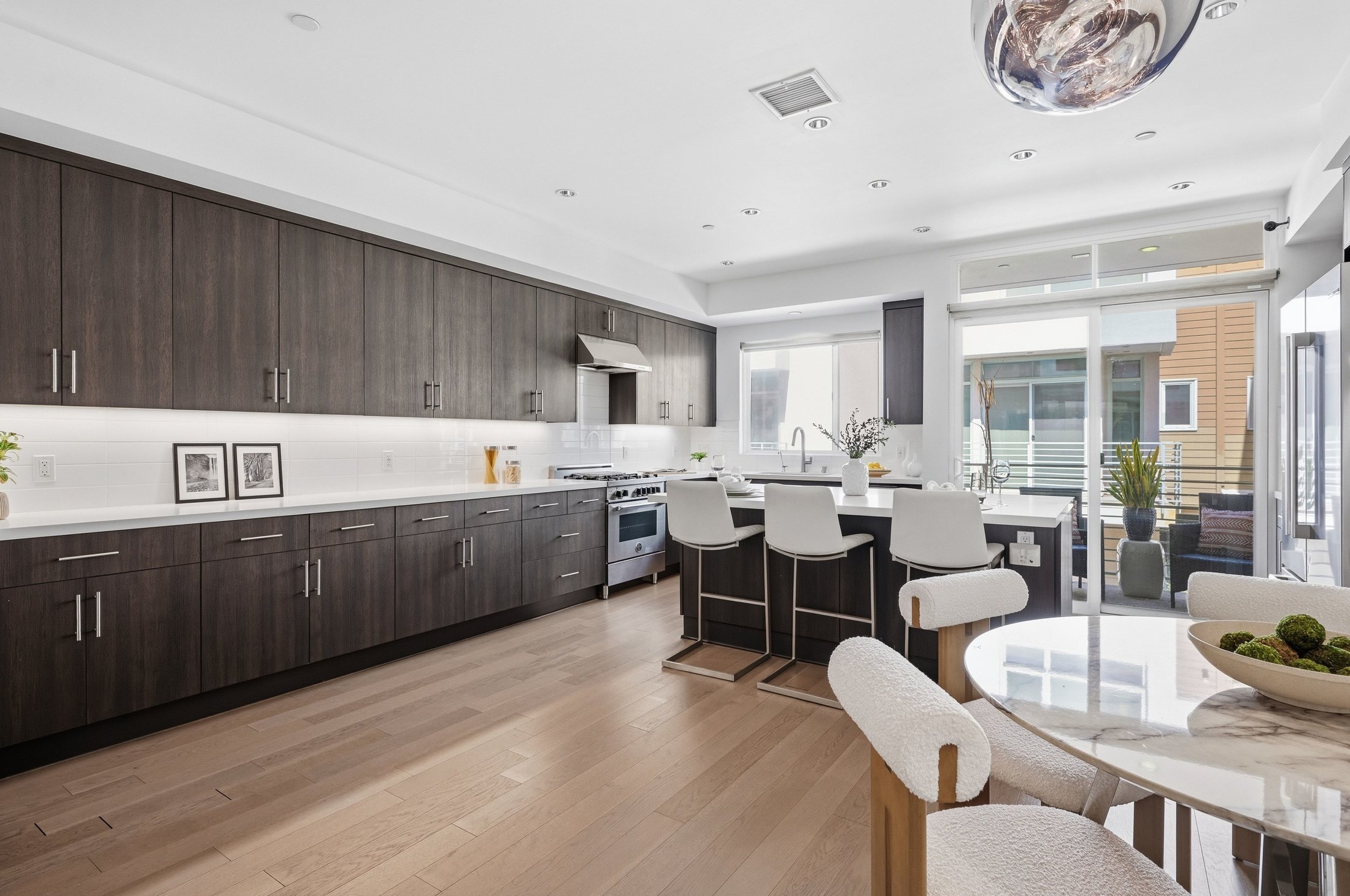  1400 North Fuller Avenue - 物件實景