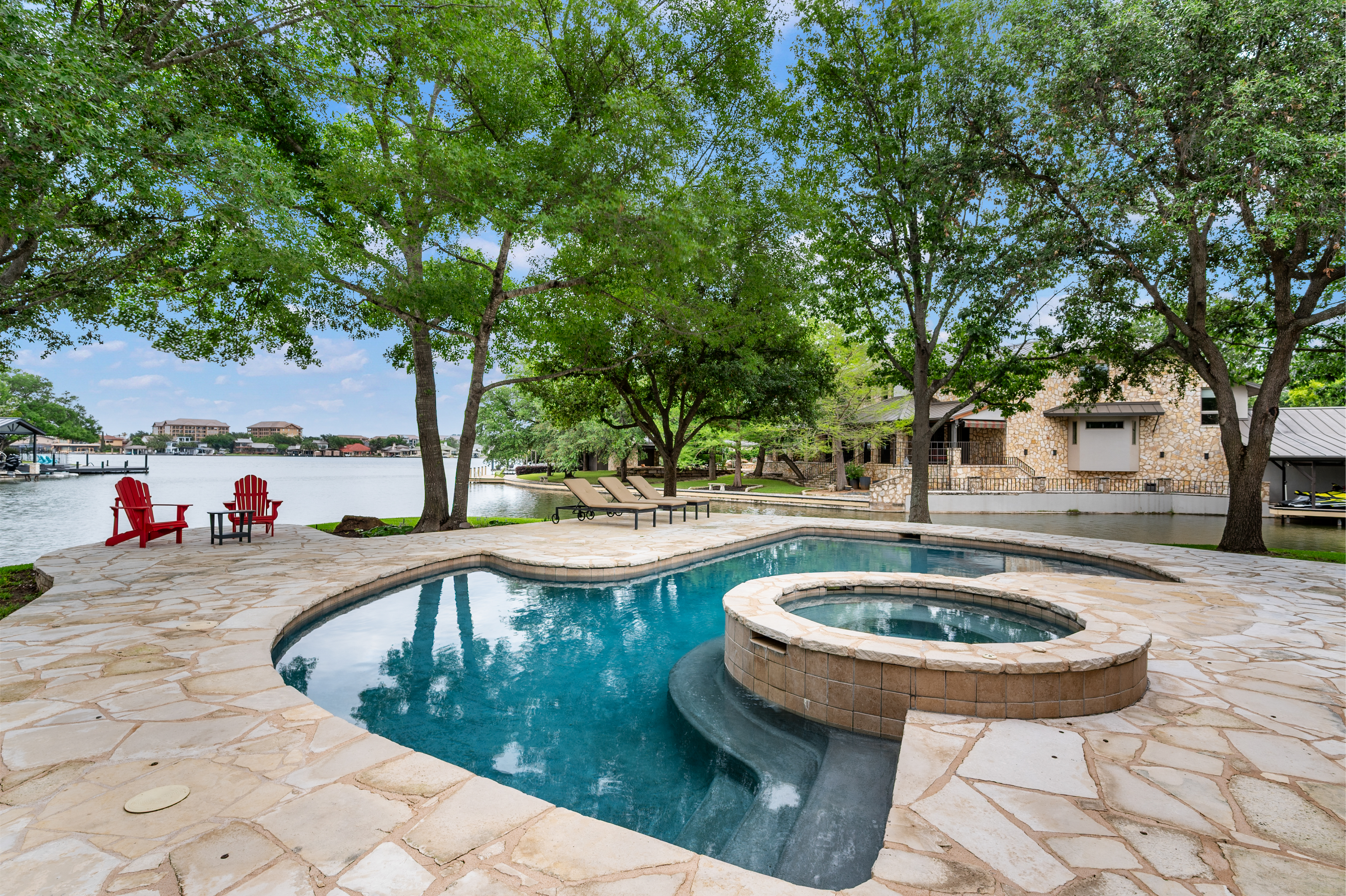  Exceptional Lake LBJ Estate with 395’ Waterfront - 物件實景
