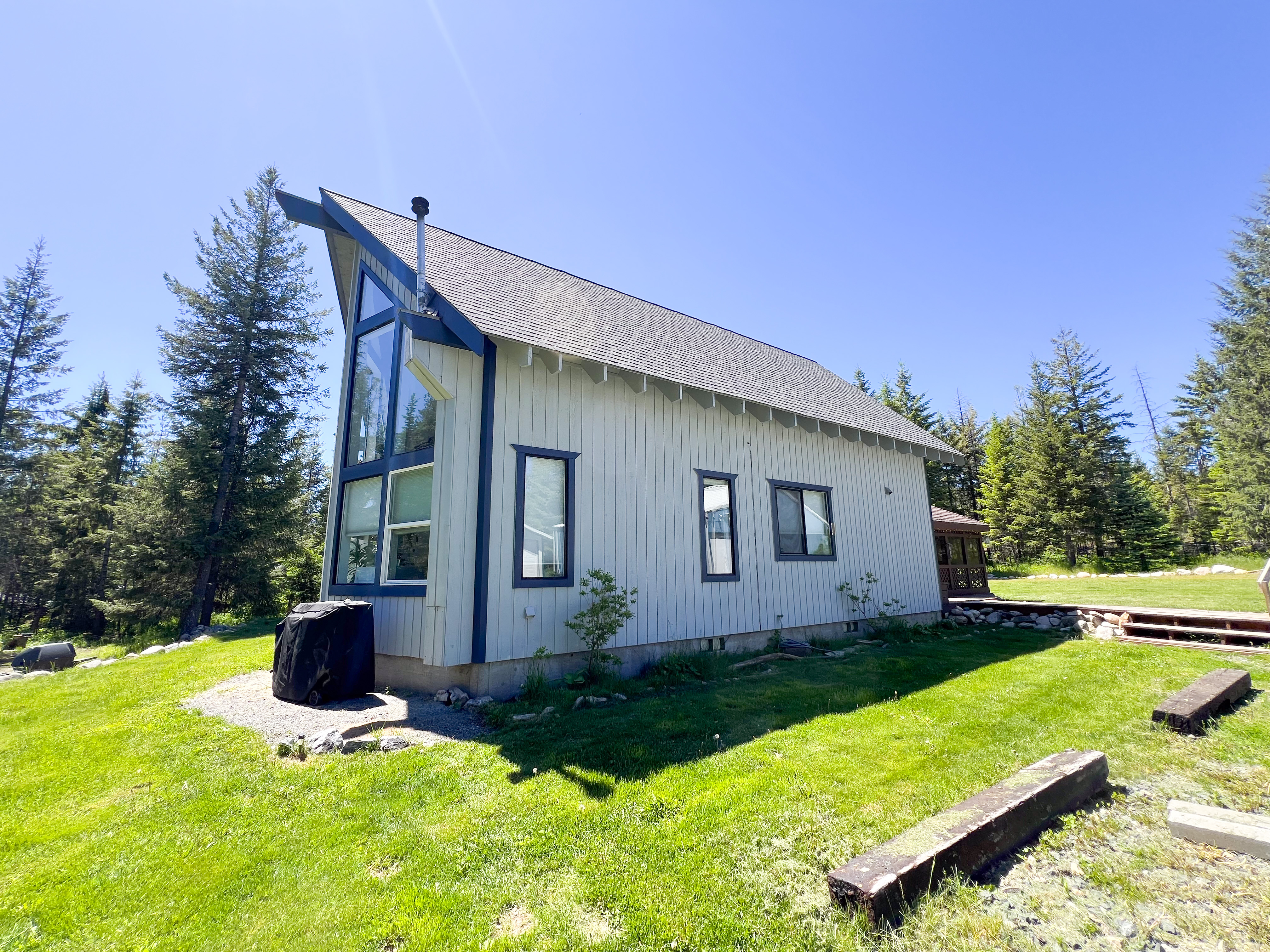 Colville, Washington, 99114, United States, 3 Bedrooms Bedrooms, ,2 BathroomsBathrooms,Residential,For Sale,1927718