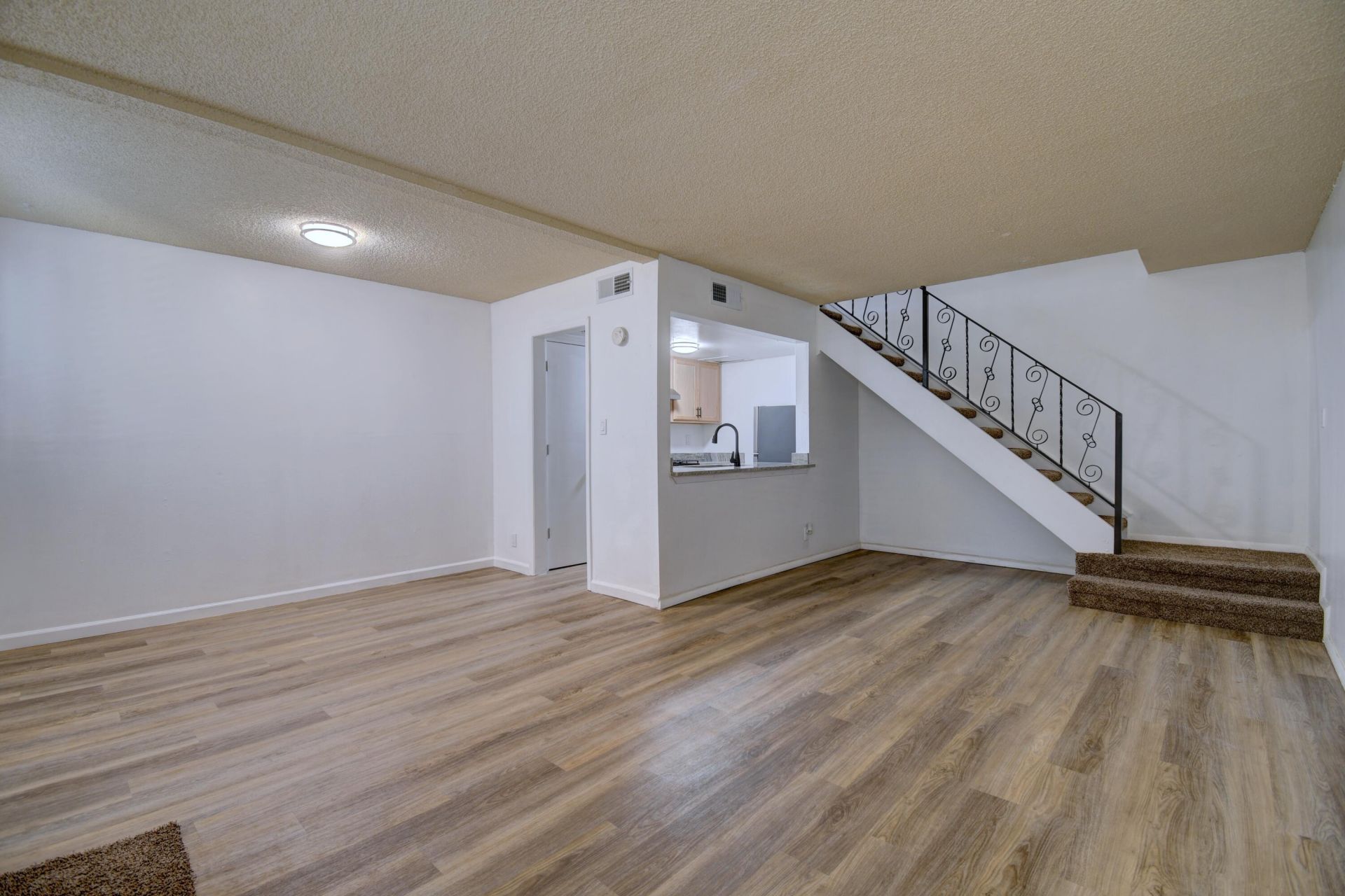 Stilwell Dr, Albuquerque, NM 87112 #1