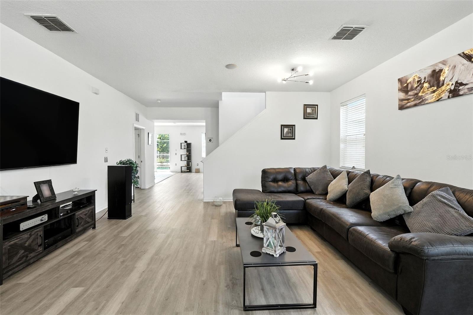 KISSIMMEE, Florida, 34744, United States, 5 Bedrooms Bedrooms, ,5 BathroomsBathrooms,Residential,For Sale,1980331