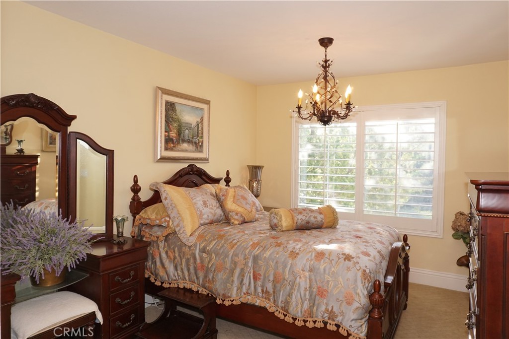 Lake Elsinore, California, 92532, United States, 4 Bedrooms Bedrooms, ,3 BathroomsBathrooms,Residential,For Sale,1988031