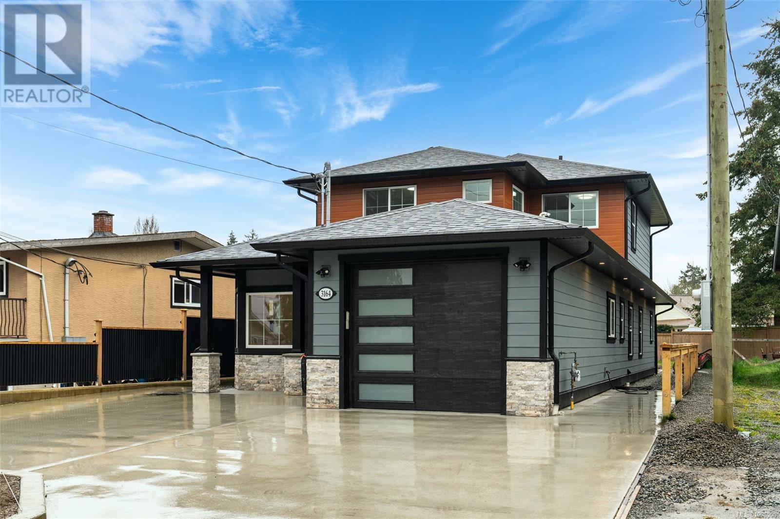 DUNCAN, British Columbia, V9L 4B4, CA, 4 Bedrooms Bedrooms, ,4 BathroomsBathrooms,Residential,For Sale,1910827