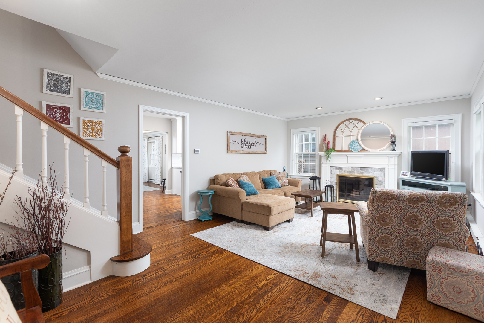 Downers Grove, Illinois, 60515, United States, 3 Bedrooms Bedrooms, ,3 BathroomsBathrooms,Residential,For Sale,1925036
