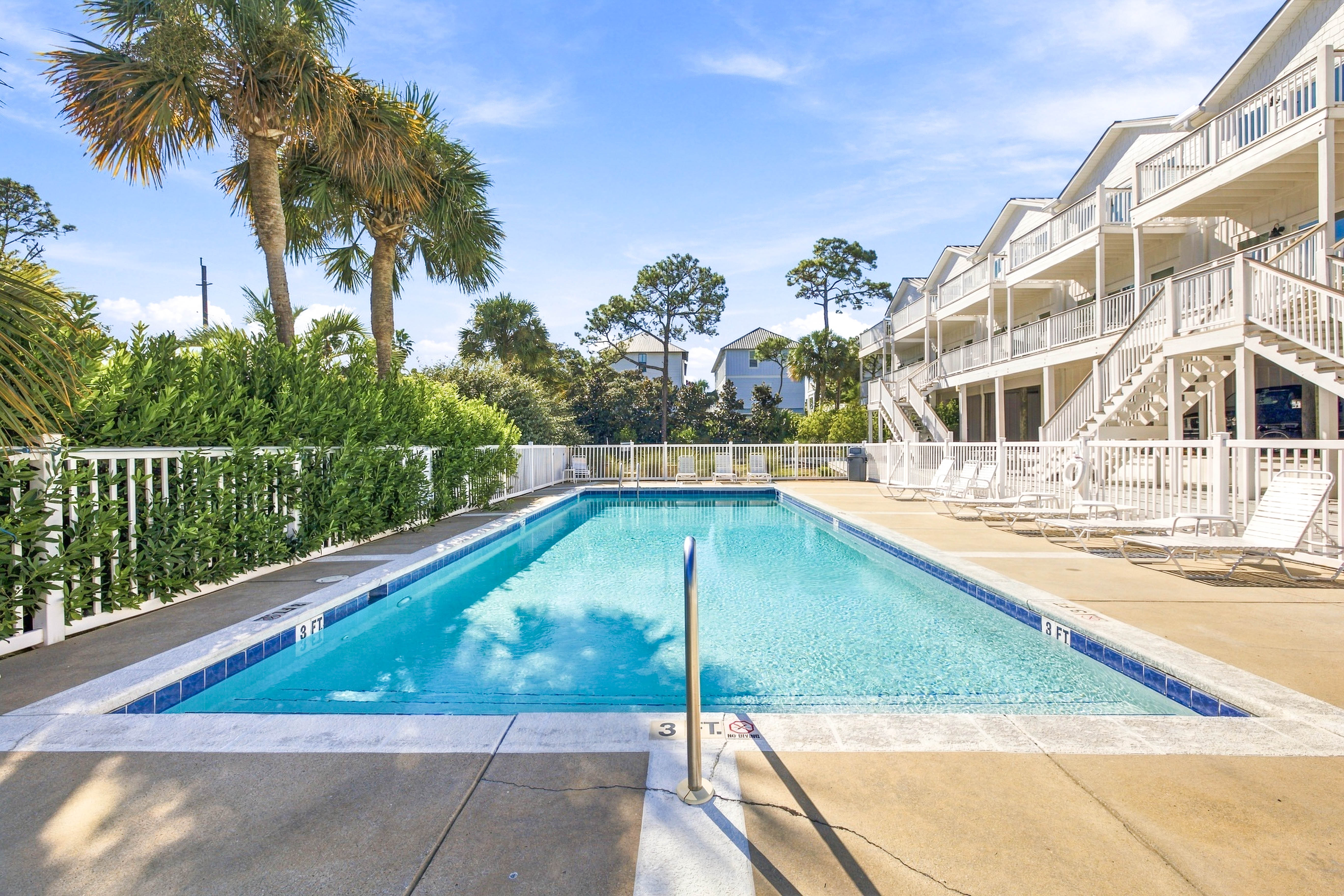  Updated 30A Townhome Steps From The Beach - 物件實景