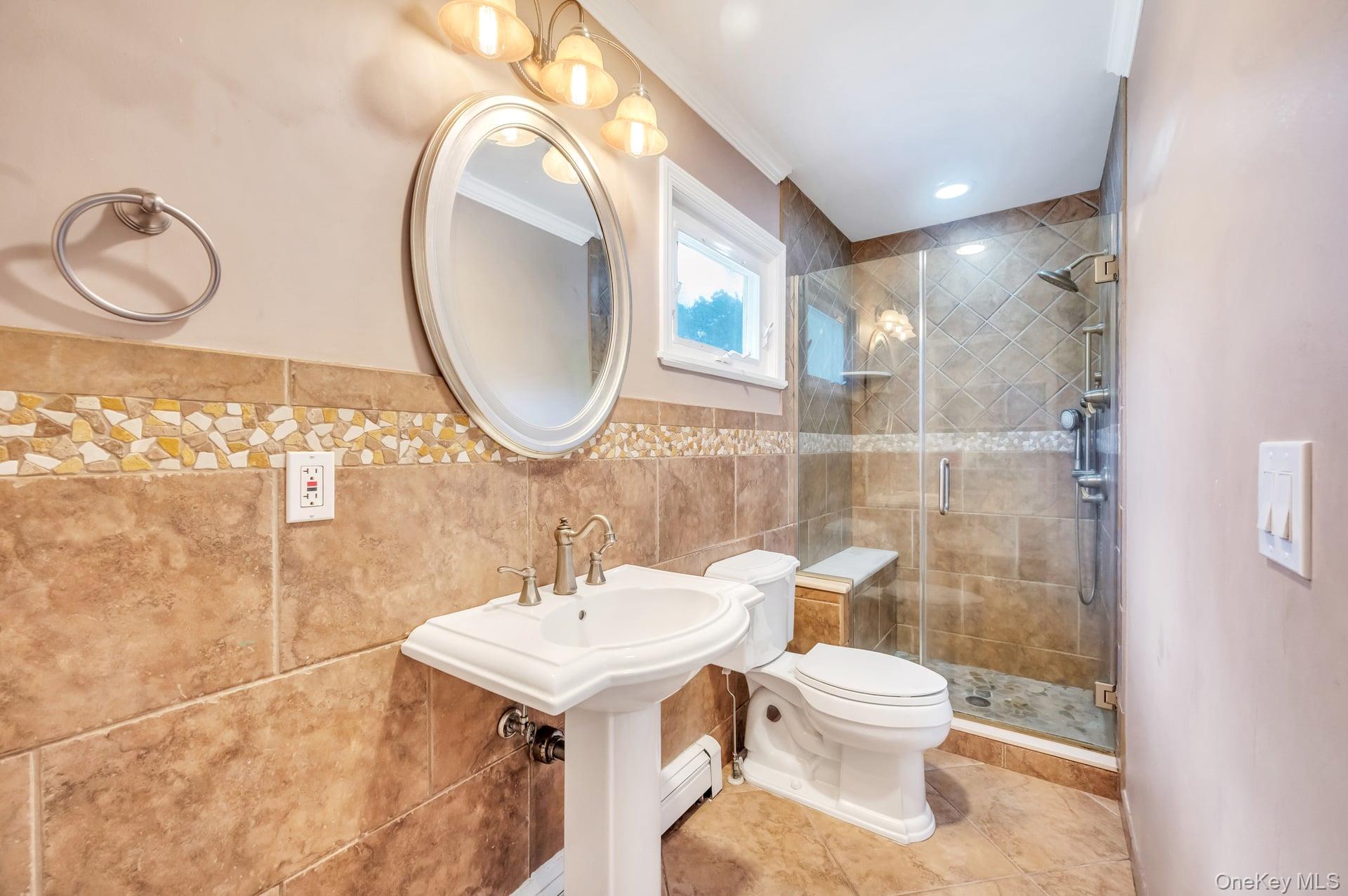 Port Jefferson Station, New York, 11776, United States, 4 Bedrooms Bedrooms, ,3 BathroomsBathrooms,Residential,For Sale,1941704