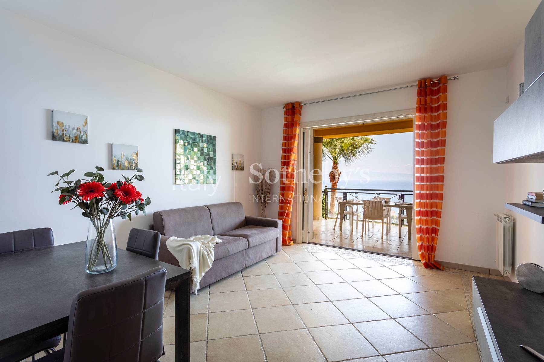  Sea-view apartment in an exclusive residence - 物件實景
