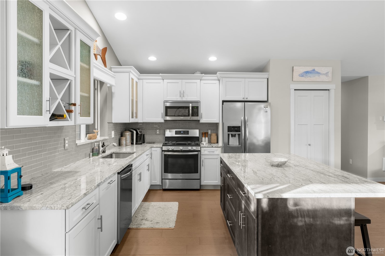 Long Beach, Washington, 98631, United States, 3 Bedrooms Bedrooms, ,2 BathroomsBathrooms,Residential,For Sale,2010385