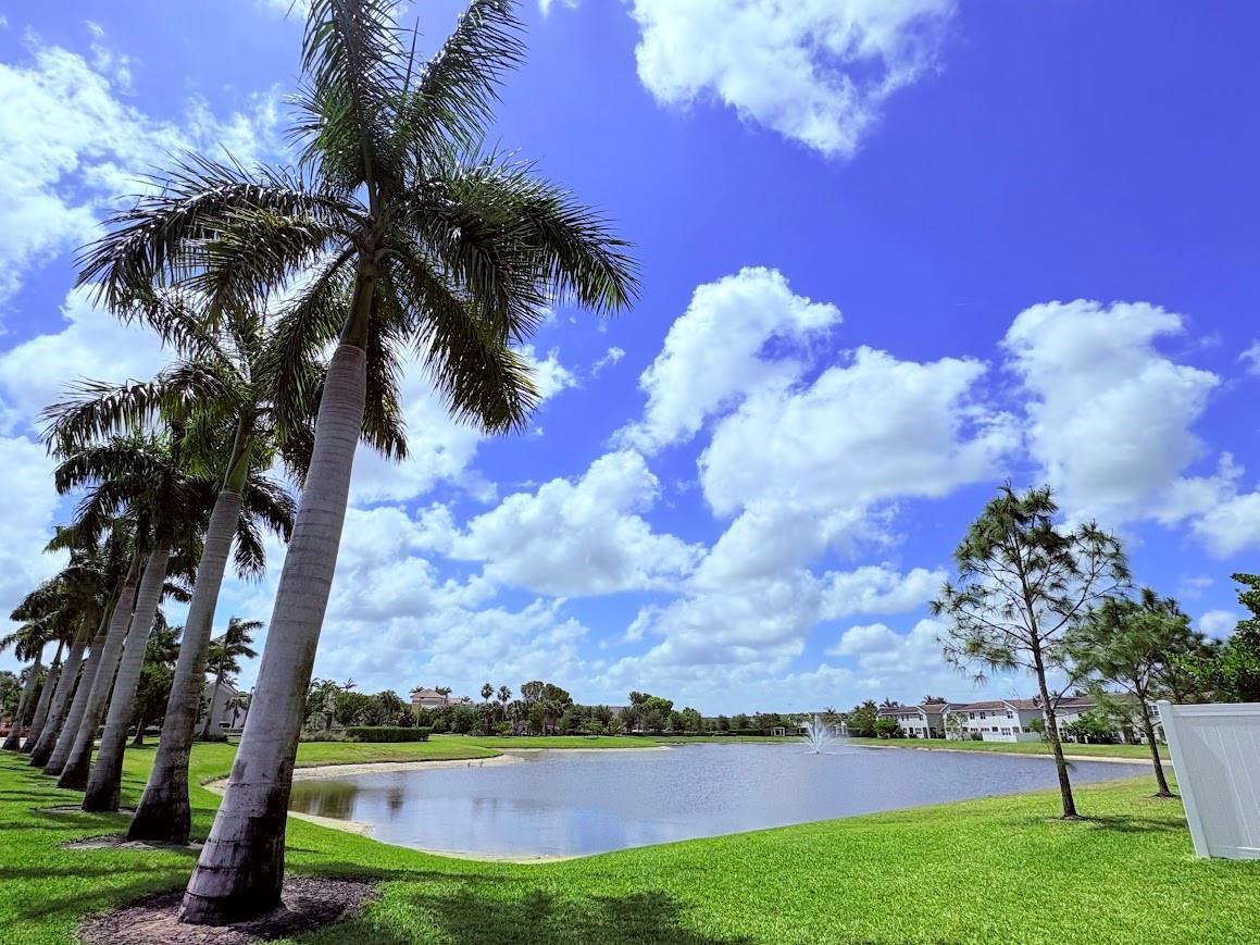 Lake Worth, Florida, 33467, United States, 4 Bedrooms Bedrooms, ,3 BathroomsBathrooms,Residential,For Sale,1819485