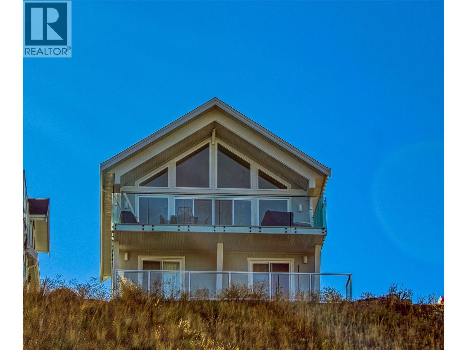 KELOWNA, British Columbia, V1Z 3R8, CA, 3 Bedrooms Bedrooms, ,2 BathroomsBathrooms,Residential,For Sale,1918397