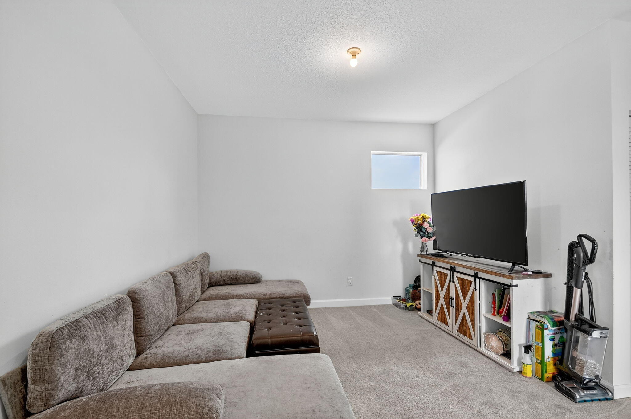 Loxahatchee, Florida, 33470, United States, 5 Bedrooms Bedrooms, ,4 BathroomsBathrooms,Residential,For Sale,1988065