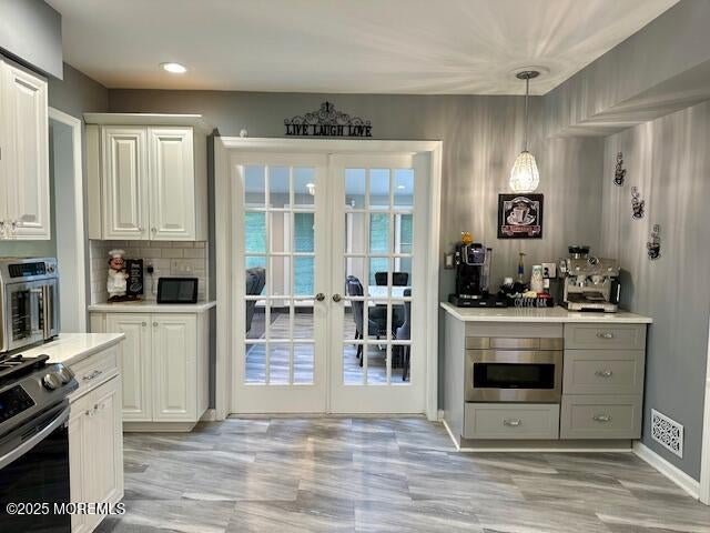 Howell, New Jersey, 07731, United States, 3 Bedrooms Bedrooms, ,2 BathroomsBathrooms,Residential,For Sale,1984043