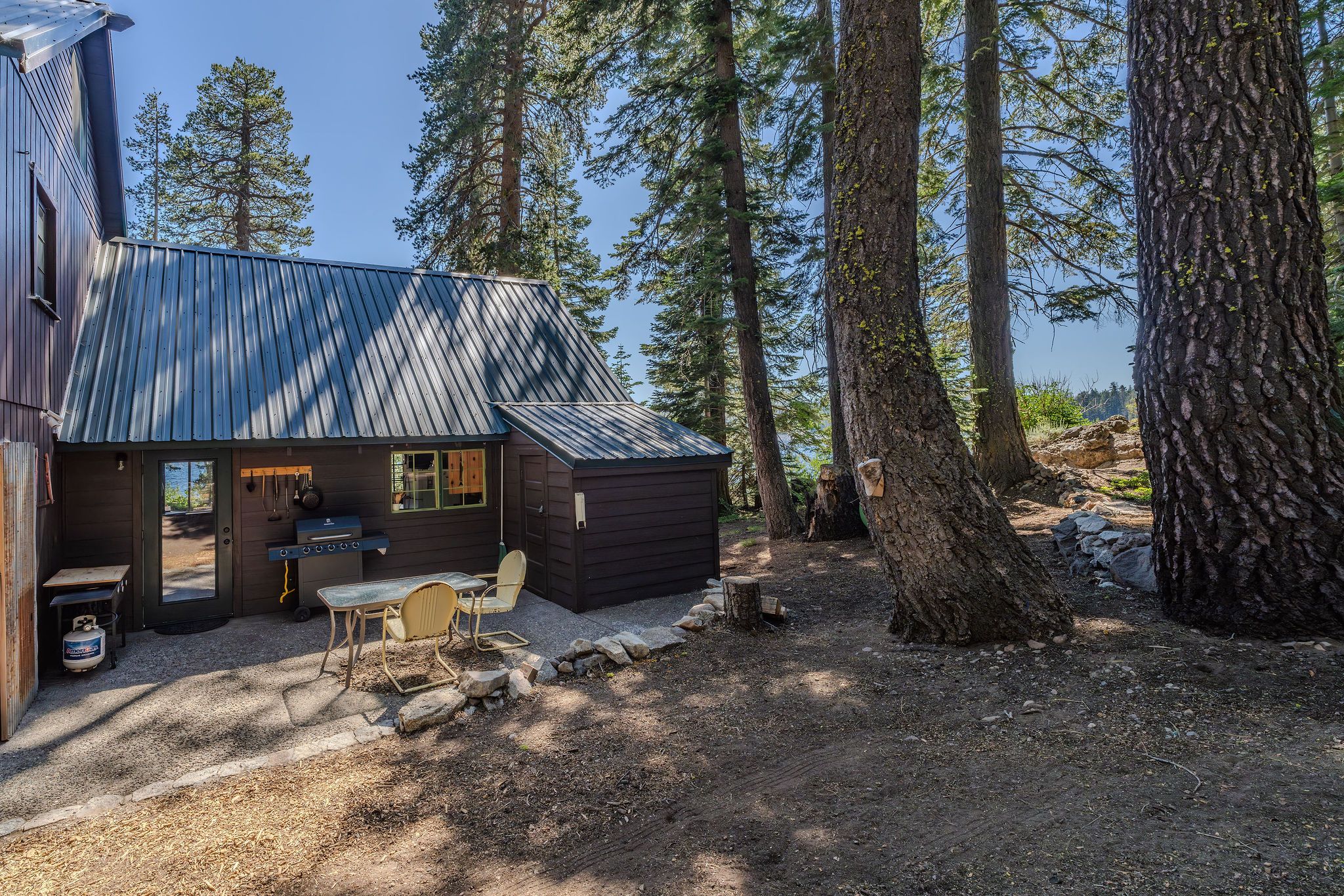  A Rare Opportunity to Own One of Silver Lake’s Best-Located Cabins - 物件實景
