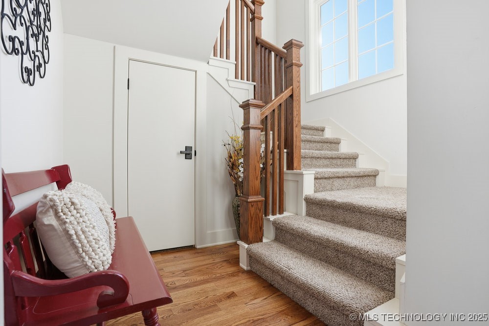 Jenks, Oklahoma, 74037, United States, 5 Bedrooms Bedrooms, ,6 BathroomsBathrooms,Residential,For Sale,1989076