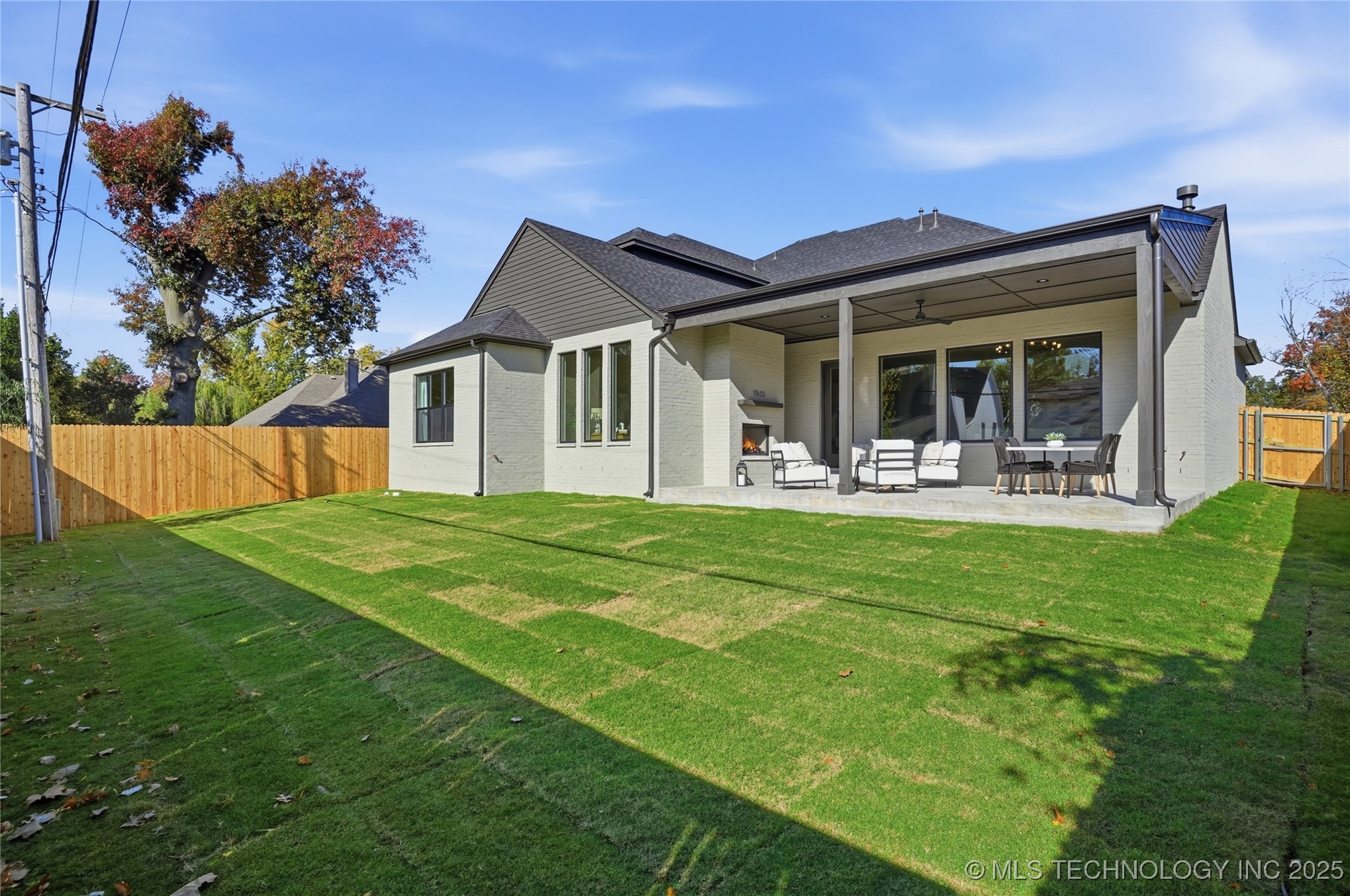 Tulsa, Oklahoma, 74114, United States, 4 Bedrooms Bedrooms, ,5 BathroomsBathrooms,Residential,For Sale,1990982