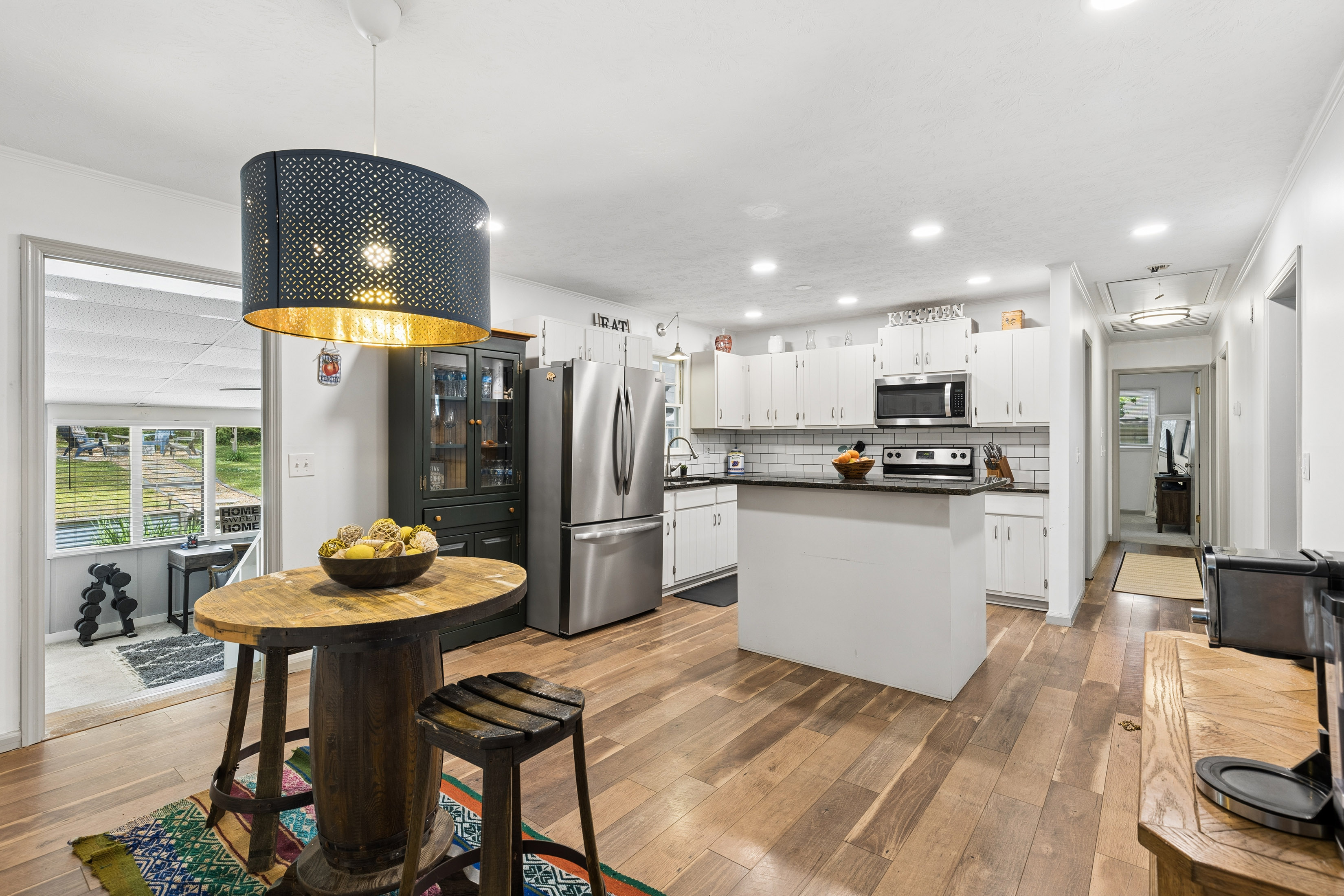  Spacious Ranch with Backyard Retreat in Powder Springs - 物件實景