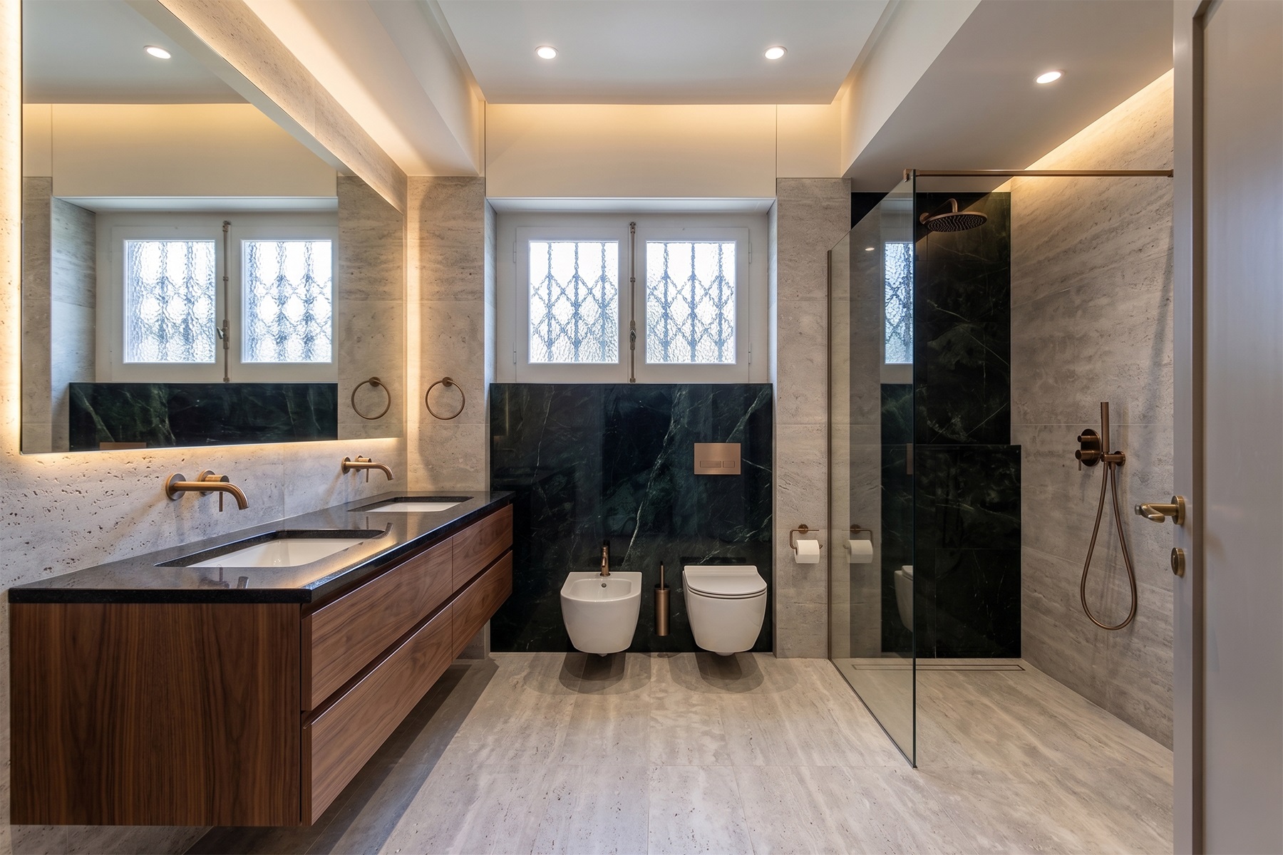  Detached house, 6 bedrooms, for Sale - 物件實景