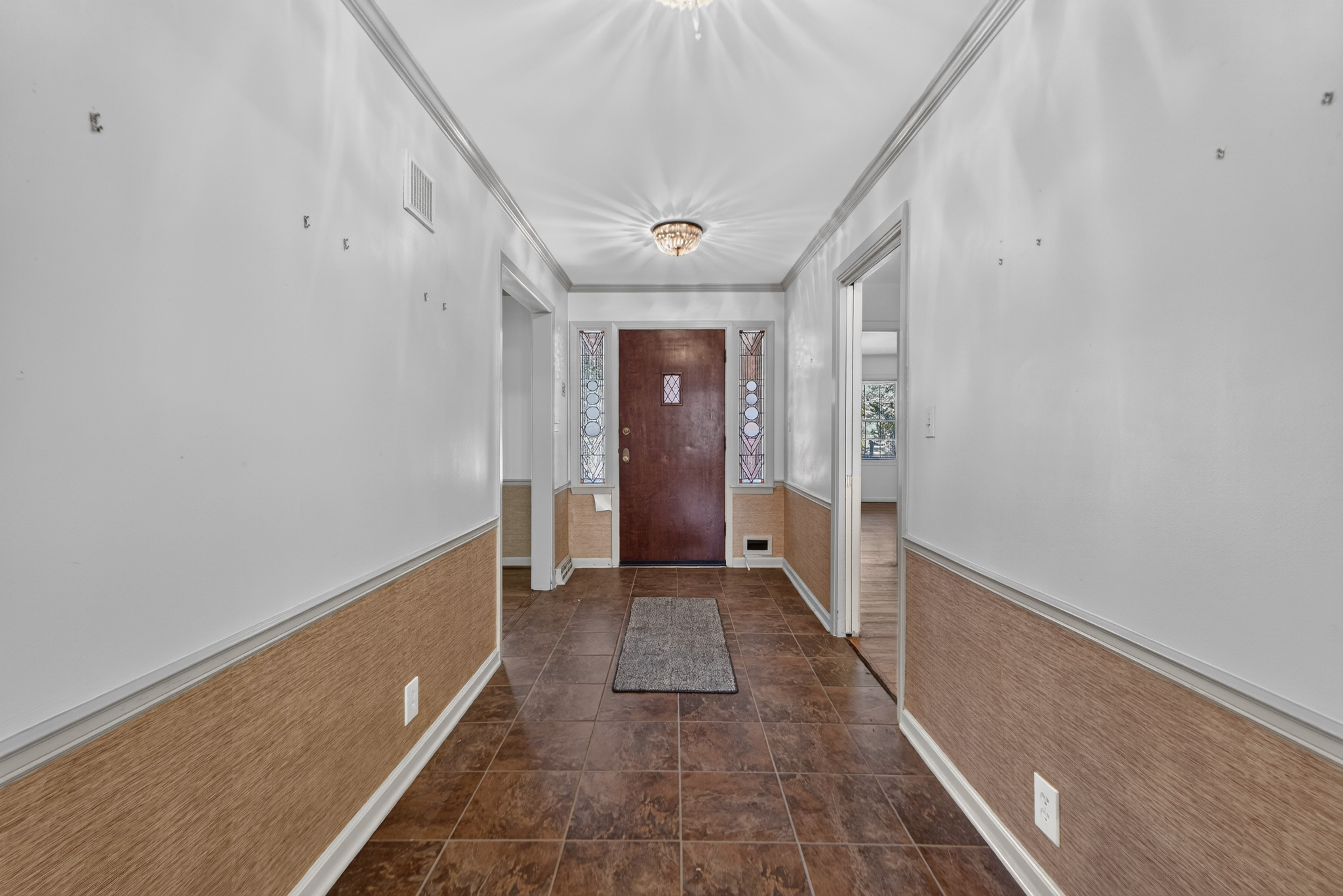 60th Ter, Kansas City, MO 64113 #1