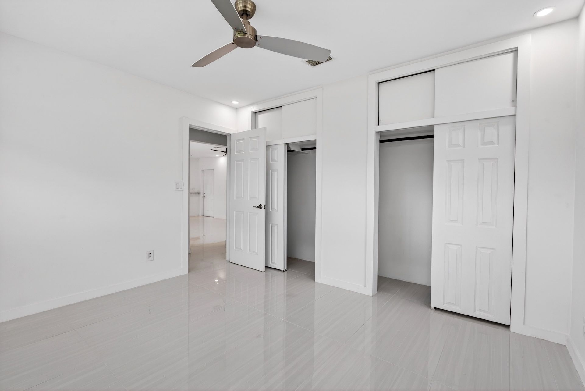  648 NW 30th Court, Wilton Manors, FL, 33311 - 物件實景