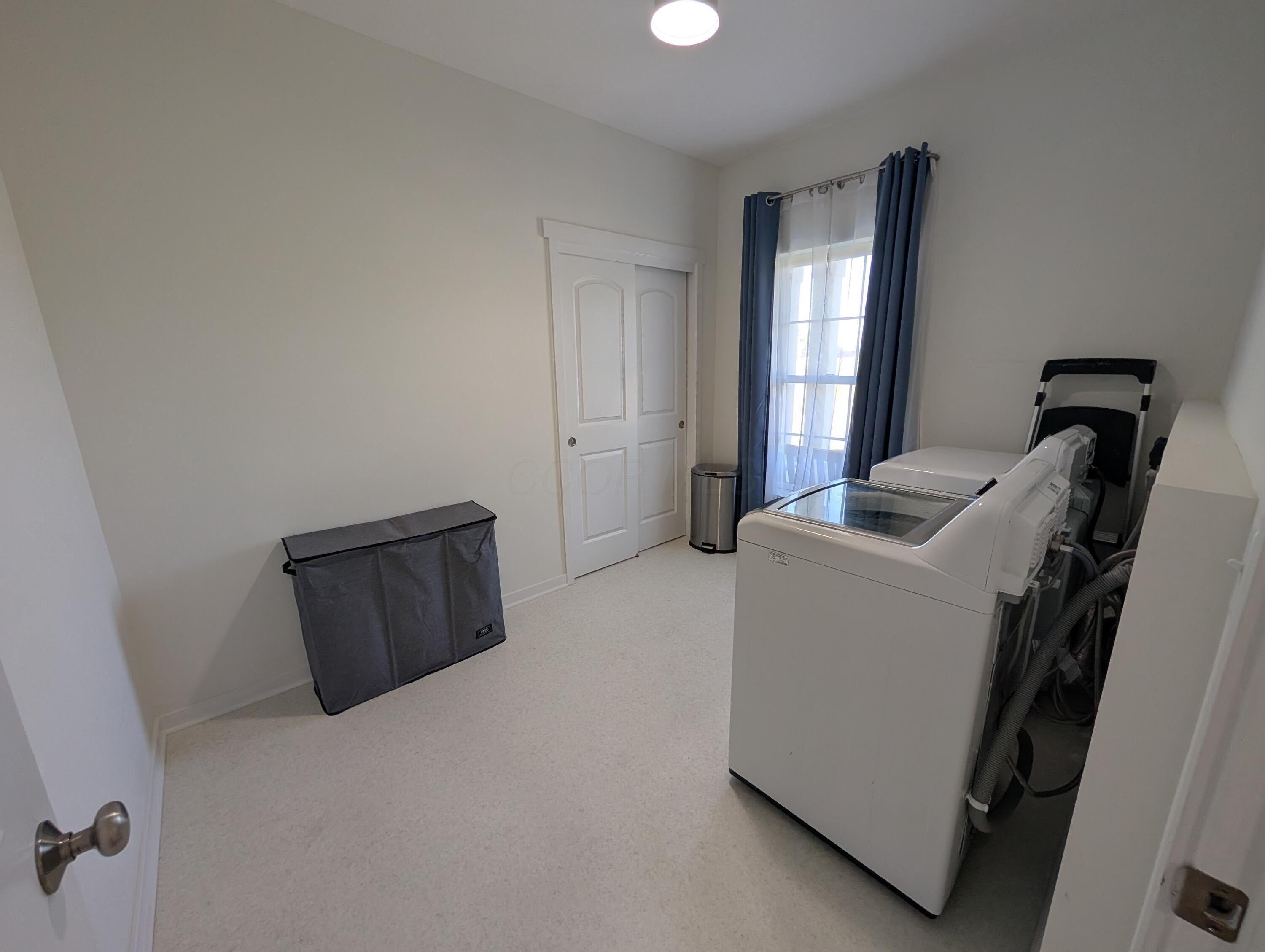 Orient, Ohio, 43146, United States, 4 Bedrooms Bedrooms, ,3 BathroomsBathrooms,Residential,For Sale,1990244