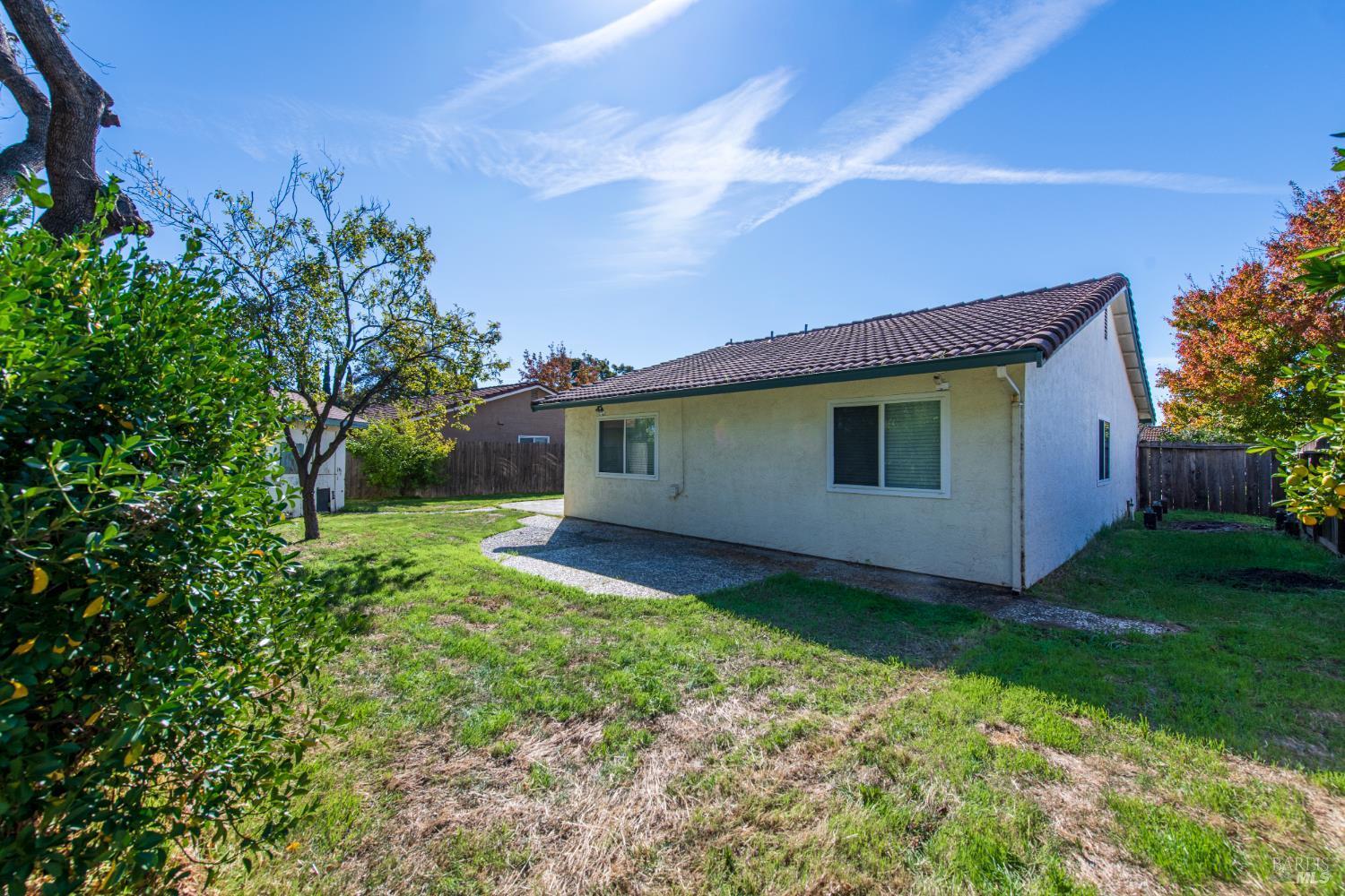 Fairfield, California, 94533, United States, 3 Bedrooms Bedrooms, ,2 BathroomsBathrooms,Residential,For Sale,1974145