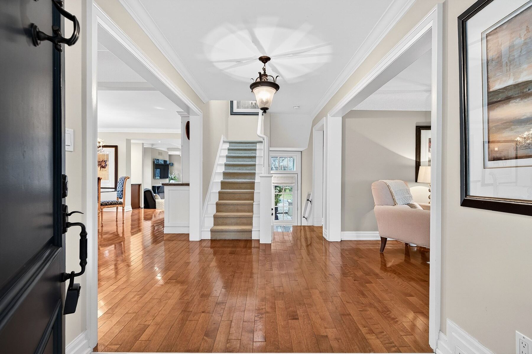  Aldershot Lakeside Elegance - 物件實景