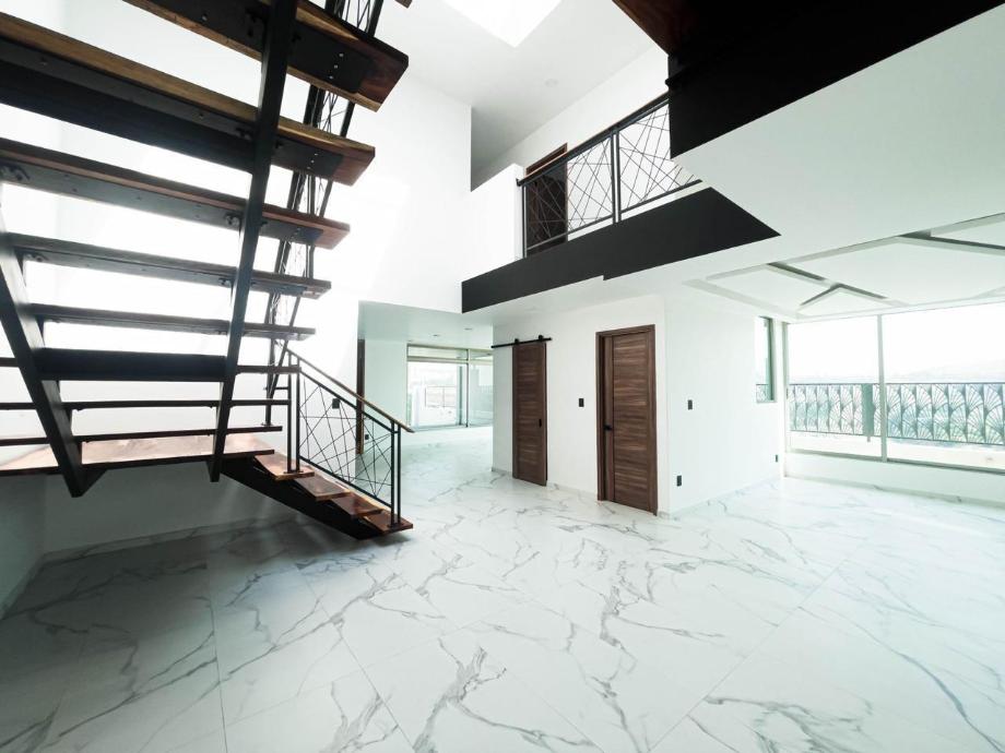 Naucalpan de Juárez, Estado de méxico, 53126, Mexico, 4 Bedrooms Bedrooms, ,5 BathroomsBathrooms,Residential,For Sale,1968961