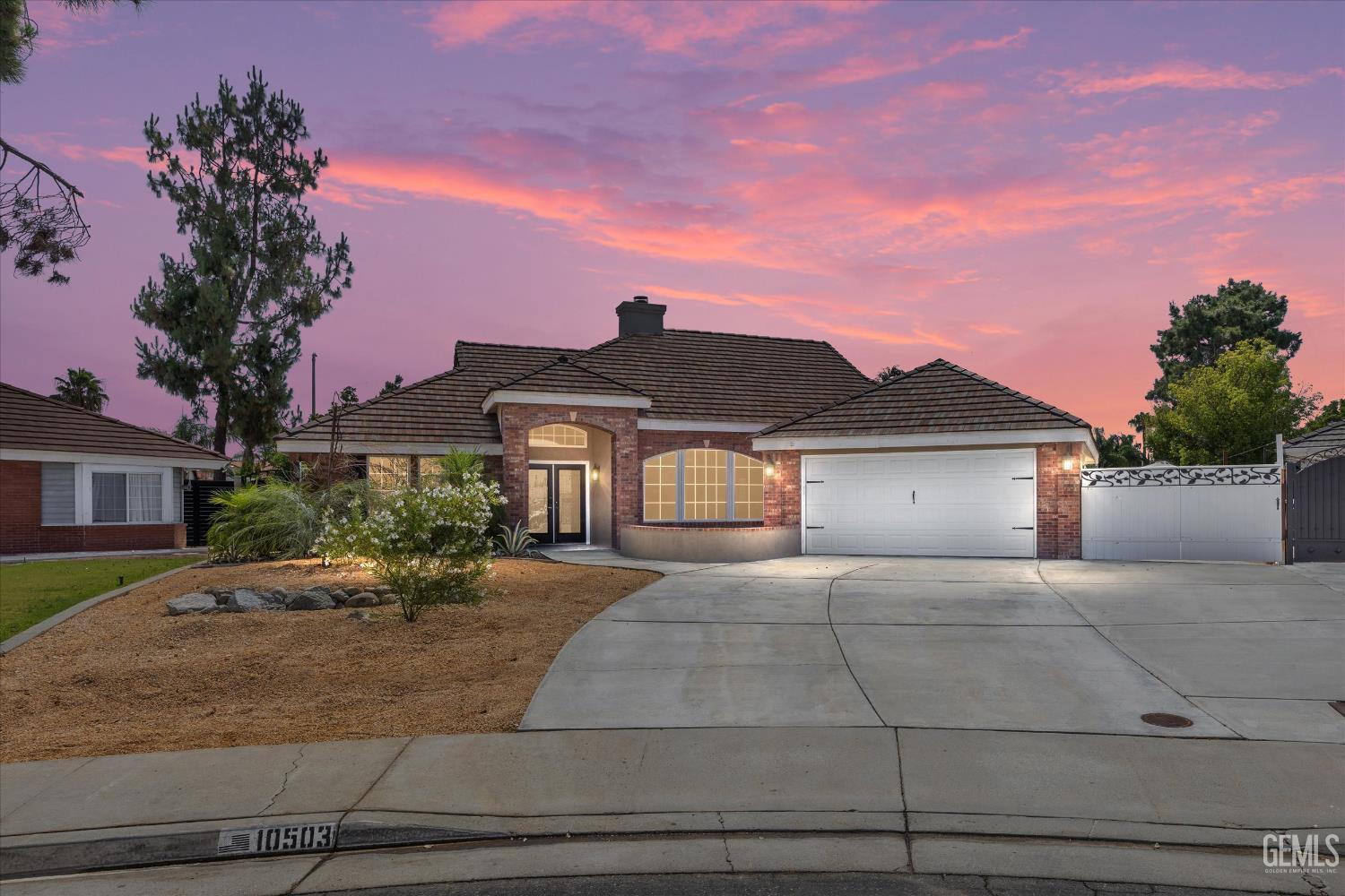 Bakersfield, California, 93312, United States, 4 Bedrooms Bedrooms, ,3 BathroomsBathrooms,Residential,For Sale,1903445