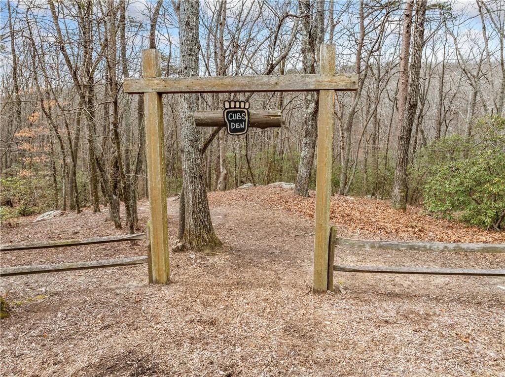 Jasper, Georgia, 30143, United States, 4 Bedrooms Bedrooms, ,4 BathroomsBathrooms,Residential,For Sale,1975292