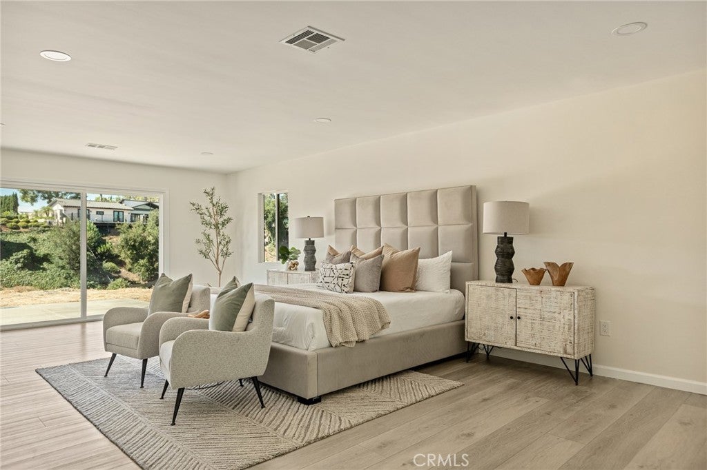 Redlands, California, 92373, United States, 4 Bedrooms Bedrooms, ,4 BathroomsBathrooms,Residential,For Sale,1900605