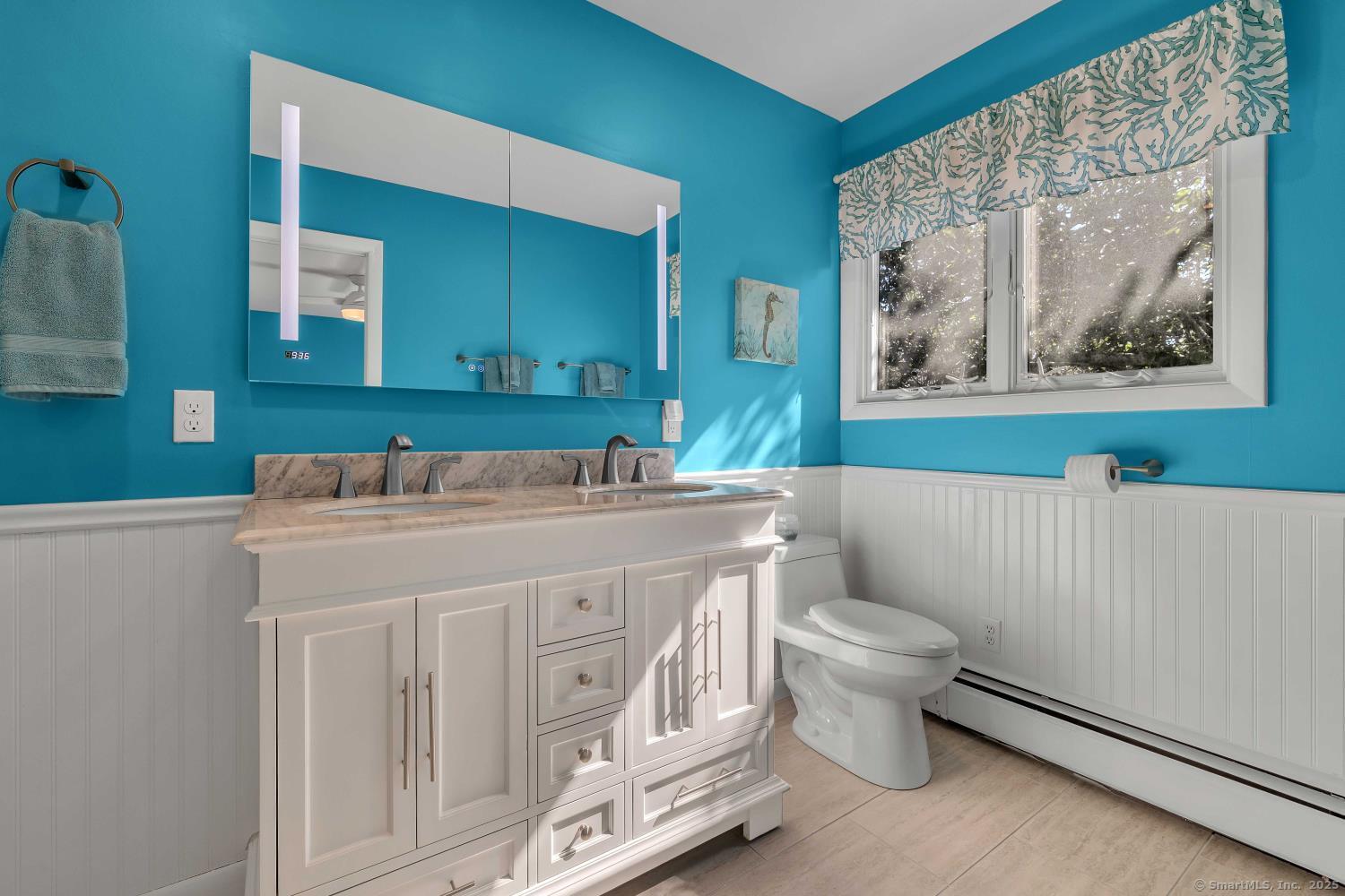 Old Saybrook, Connecticut, 06475, United States, 2 Bedrooms Bedrooms, ,2 BathroomsBathrooms,Residential,For Sale,1895780