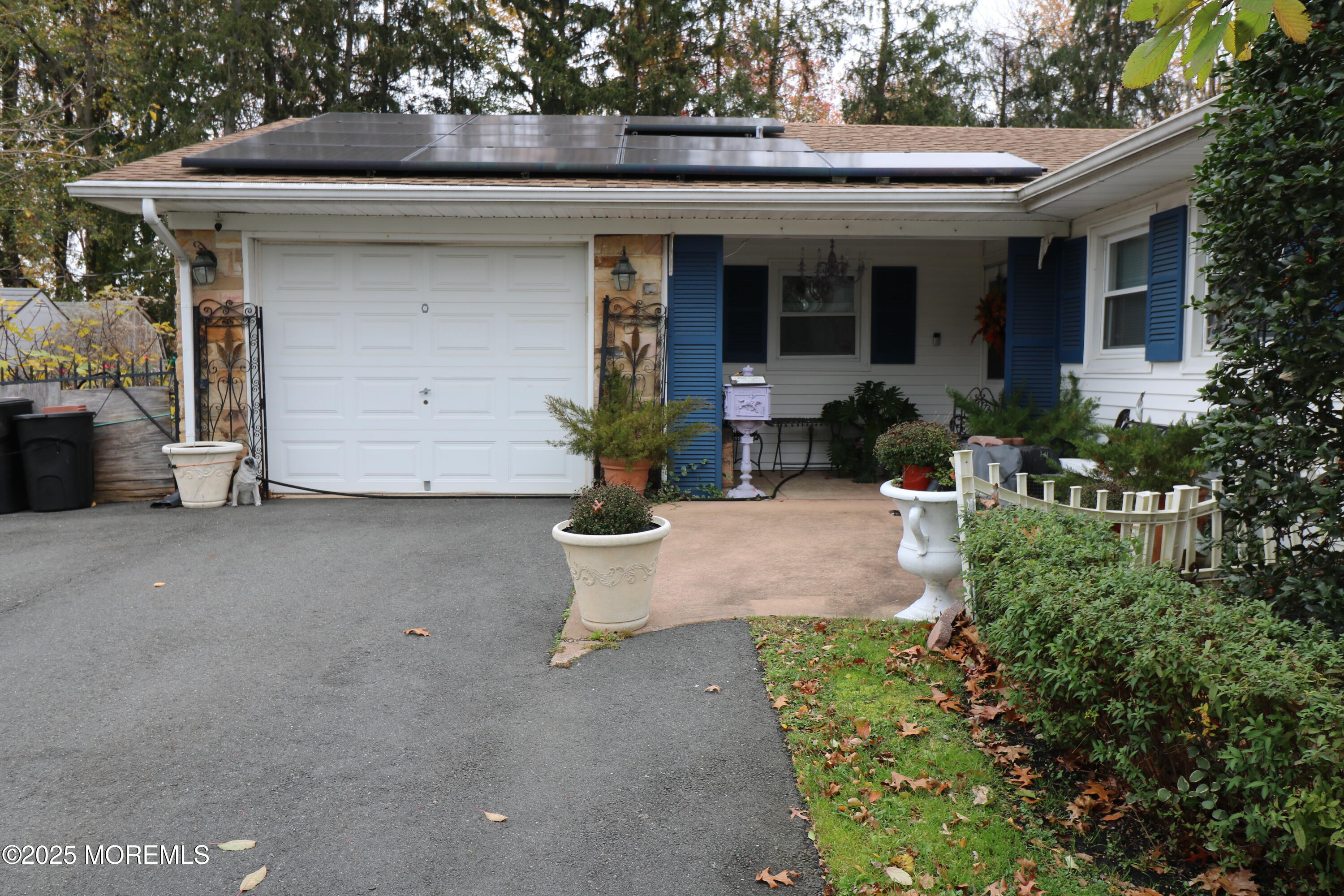 Aberdeen, New Jersey, 07747, United States, 3 Bedrooms Bedrooms, ,2 BathroomsBathrooms,Residential,For Sale,1992431