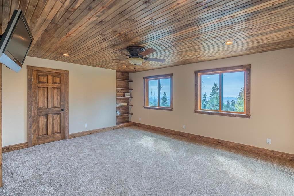 Durango, Colorado, 81301, United States, 3 Bedrooms Bedrooms, ,4 BathroomsBathrooms,Residential,For Sale,1787278
