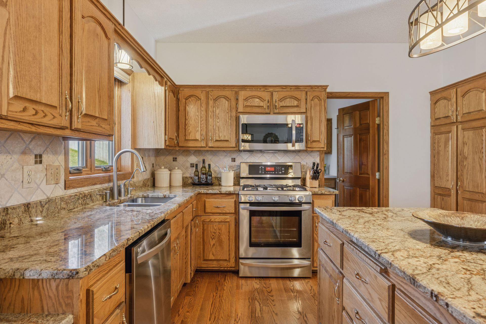 Maple Grove, Minnesota, 55311, United States, 3 Bedrooms Bedrooms, ,3 BathroomsBathrooms,Residential,For Sale,1991996