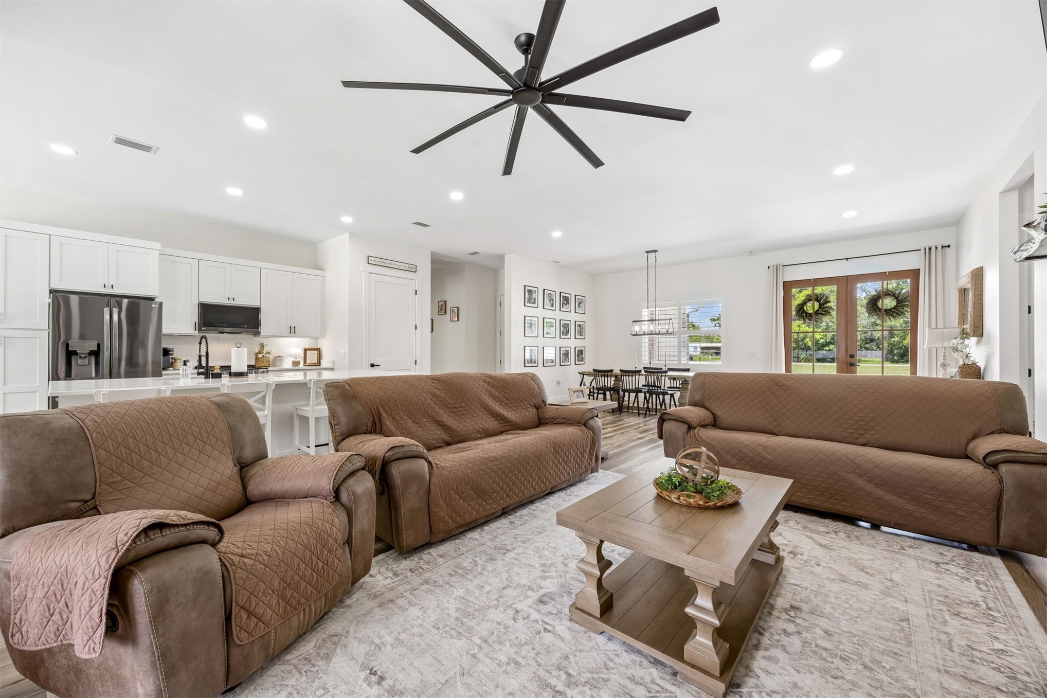 Callahan, Florida, 32011, United States, 4 Bedrooms Bedrooms, ,2 BathroomsBathrooms,Residential,For Sale,2049418