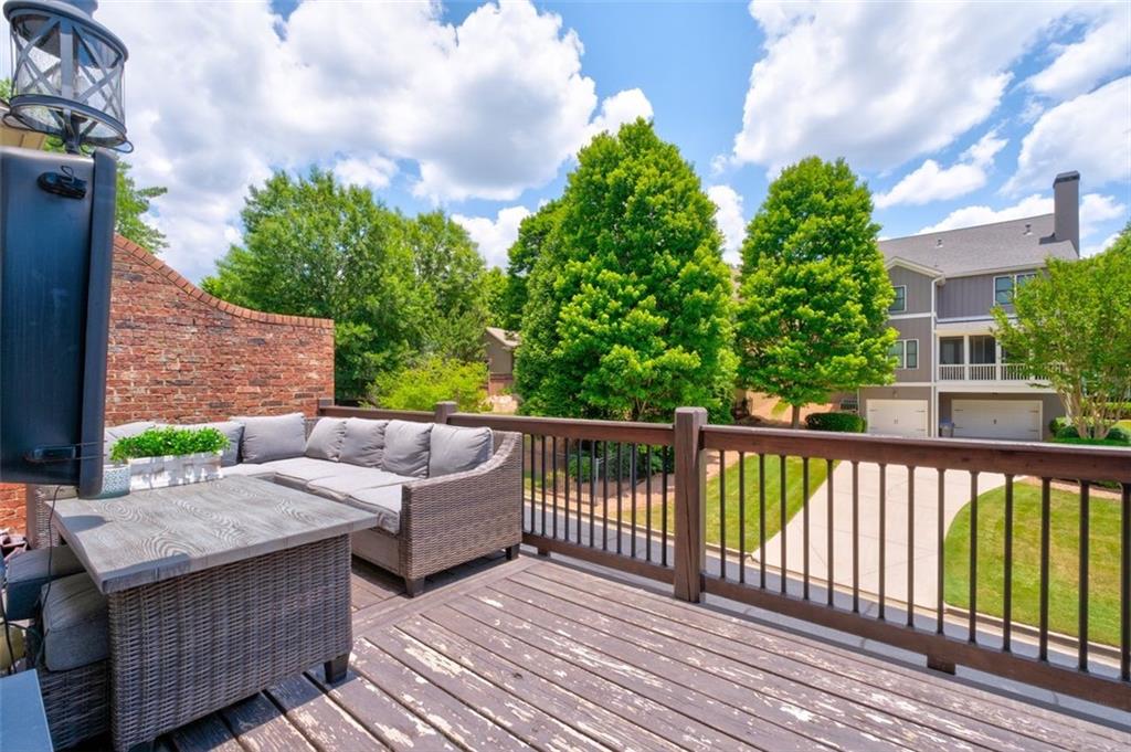 Roswell, Georgia, 30076, United States, 4 Bedrooms Bedrooms, ,4 BathroomsBathrooms,Residential,For Sale,1917111