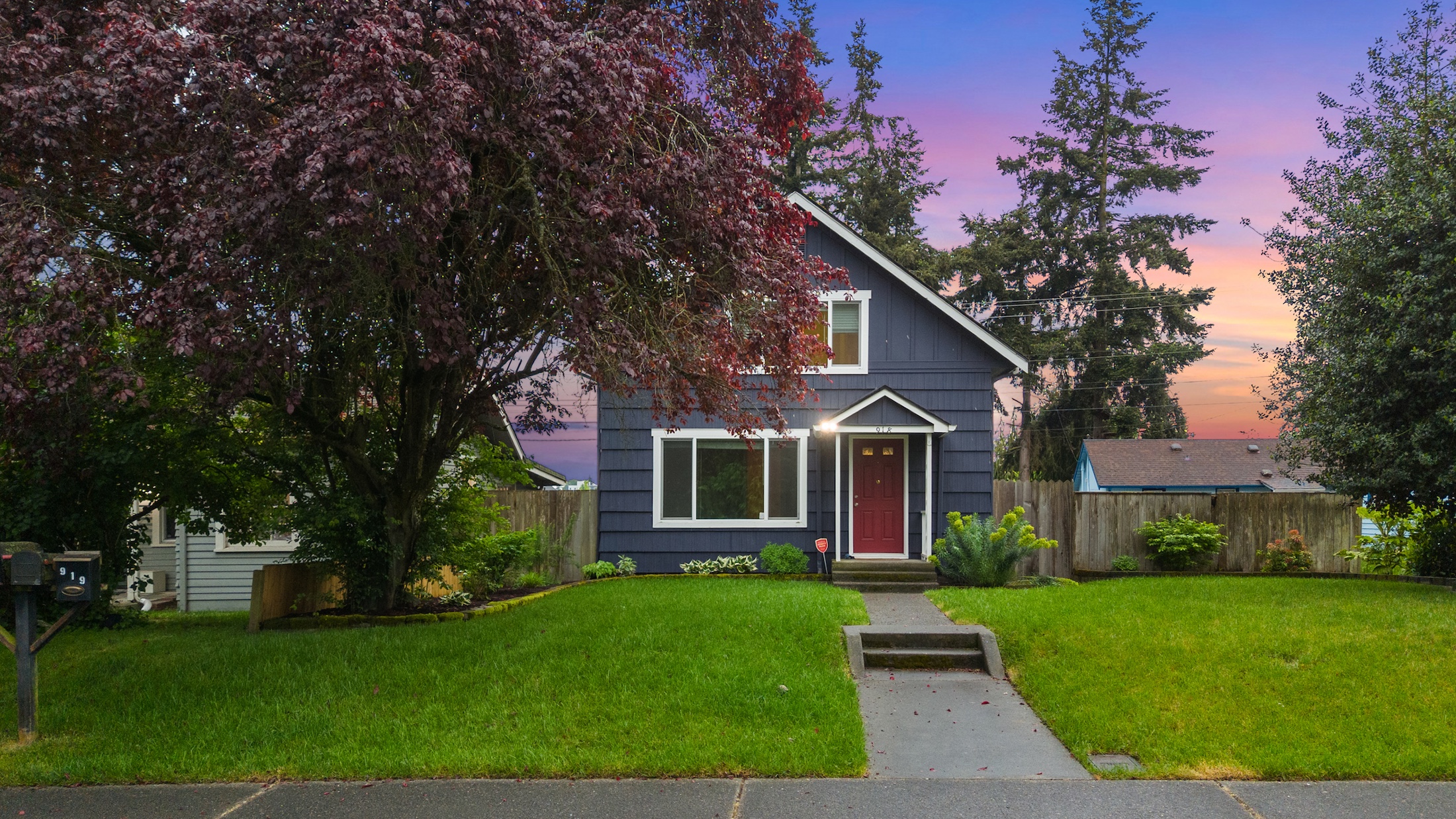  Classic Charm of an Everett Craftsman - 物件實景