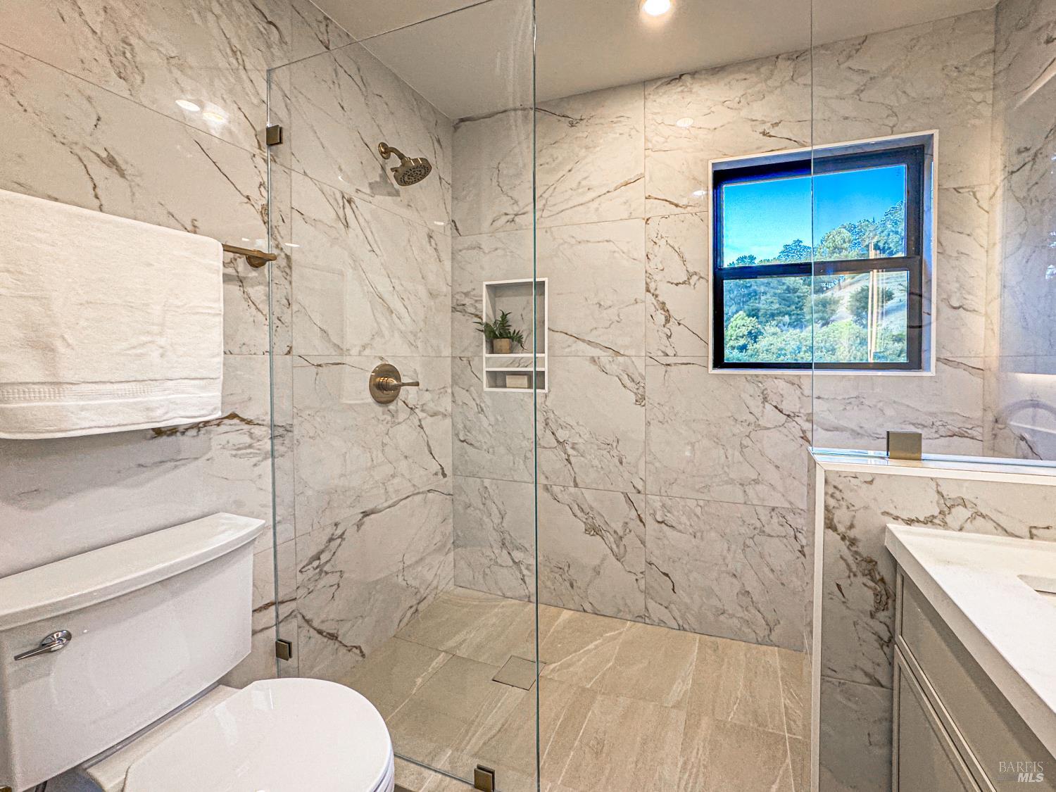 San Rafael, California, 94903, United States, 4 Bedrooms Bedrooms, ,3 BathroomsBathrooms,Residential,For Sale,1992901