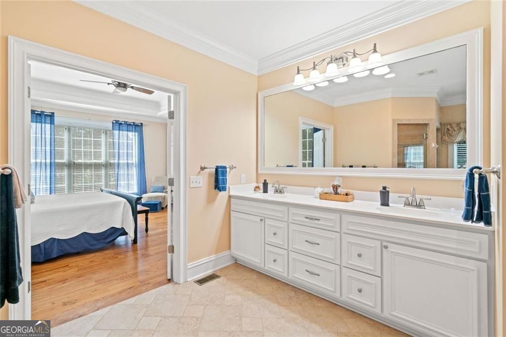 Canton, Georgia, 30114, United States, 4 Bedrooms Bedrooms, ,5 BathroomsBathrooms,Residential,For Sale,1880359