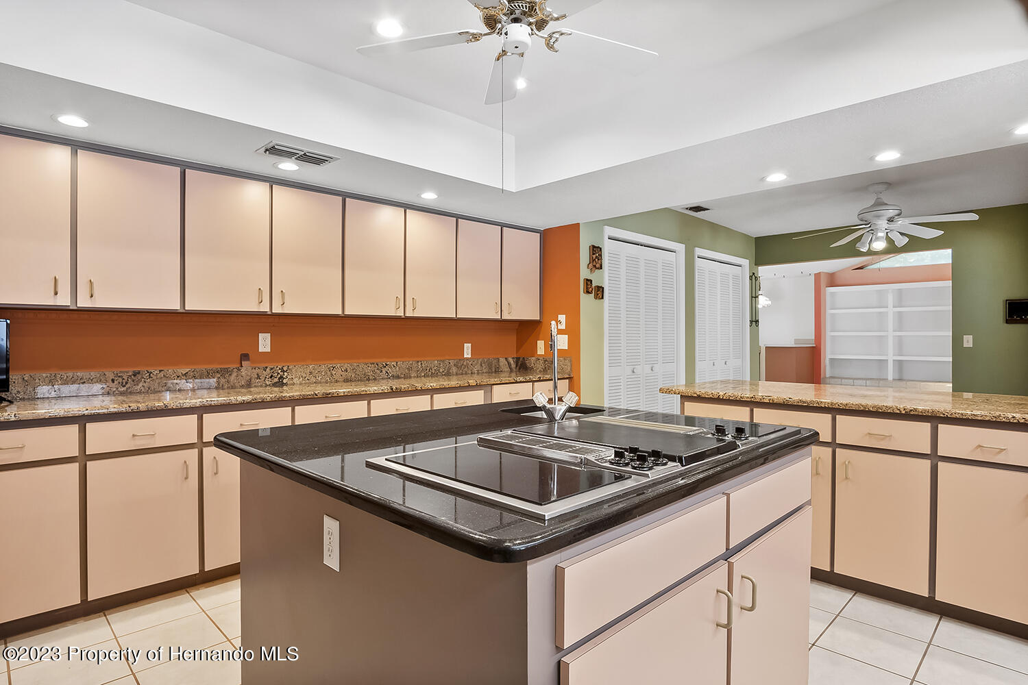 Weeki Wachee, Florida, 34607, United States, 4 Bedrooms Bedrooms, ,5 BathroomsBathrooms,Residential,For Sale,1944621