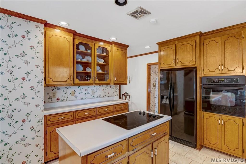 Clarksville, Virginia, 23927, United States, 3 Bedrooms Bedrooms, ,2 BathroomsBathrooms,Residential,For Sale,1805188