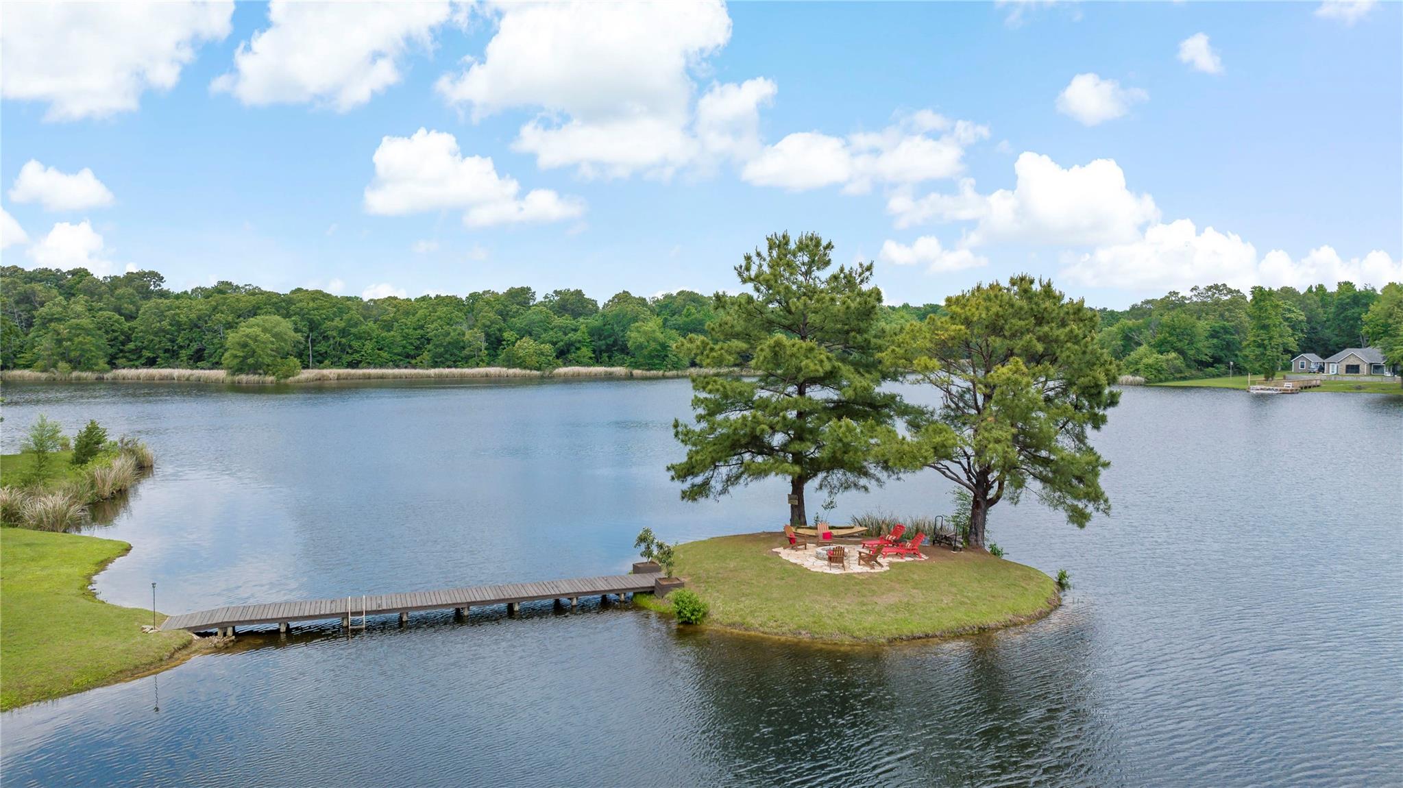 Powderly, Texas, 75473, United States, 5 Bedrooms Bedrooms, ,5 BathroomsBathrooms,Residential,For Sale,2024078