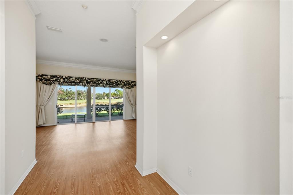 Sarasota, Florida, 34235, United States, 3 Bedrooms Bedrooms, ,2 BathroomsBathrooms,Residential,For Sale,1997253