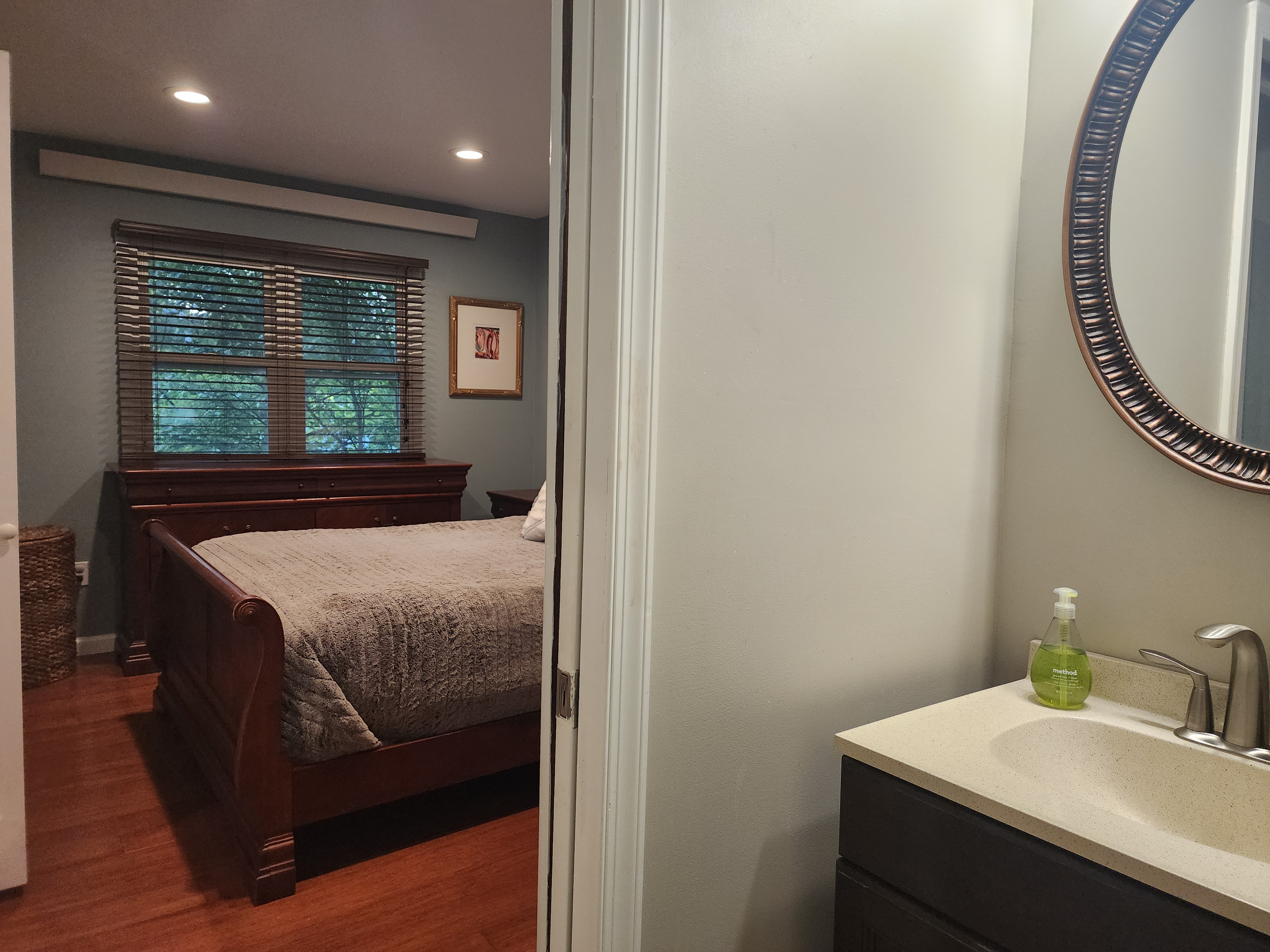 Bloomingdale, New Jersey, 07403, United States, 3 Bedrooms Bedrooms, ,2 BathroomsBathrooms,Residential,For Sale,1982593