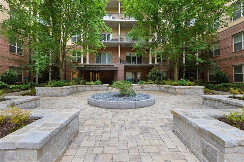 Atlanta, Georgia, 30339, United States, 4 Bedrooms Bedrooms, ,5 BathroomsBathrooms,Residential,For Sale,1760221