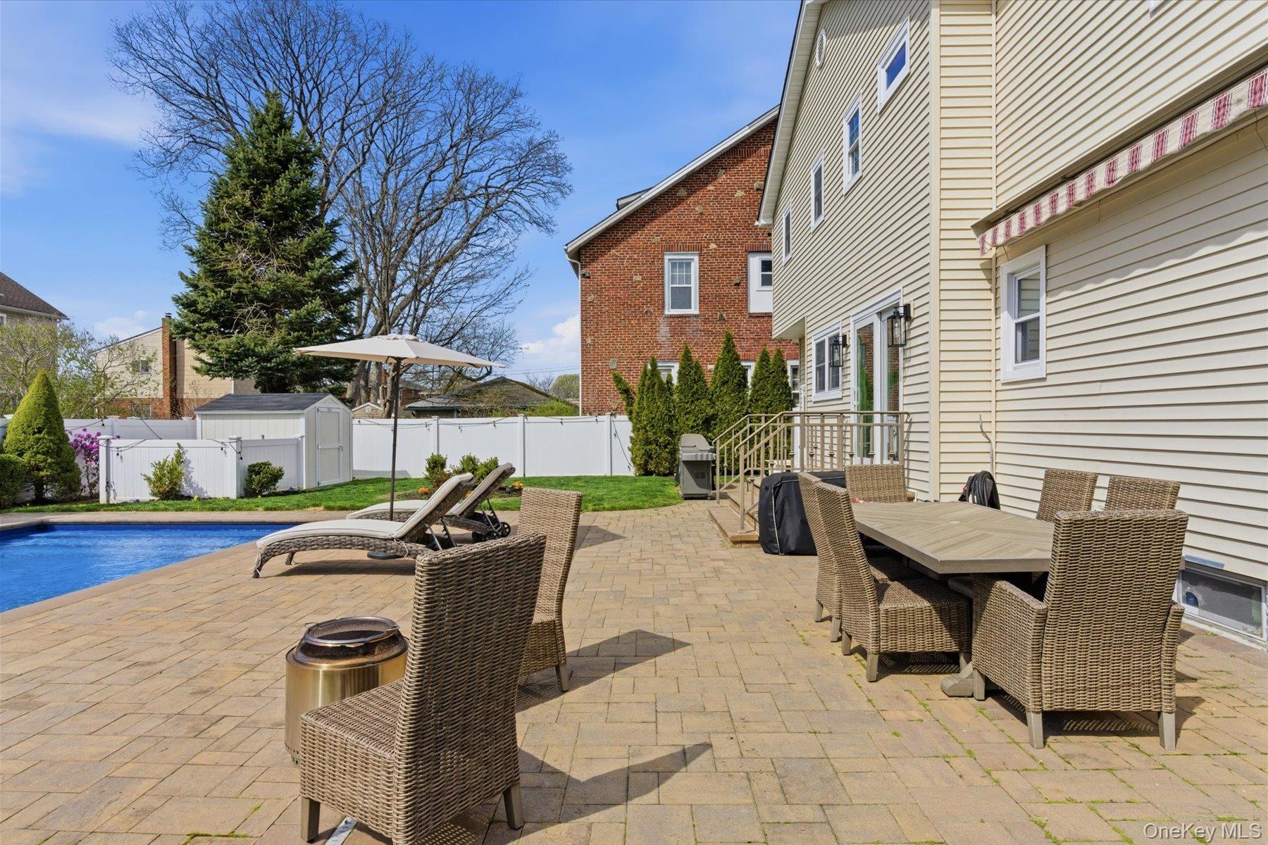  192 N Chestnut Street, Massapequa, NY, 11758 - 物件實景