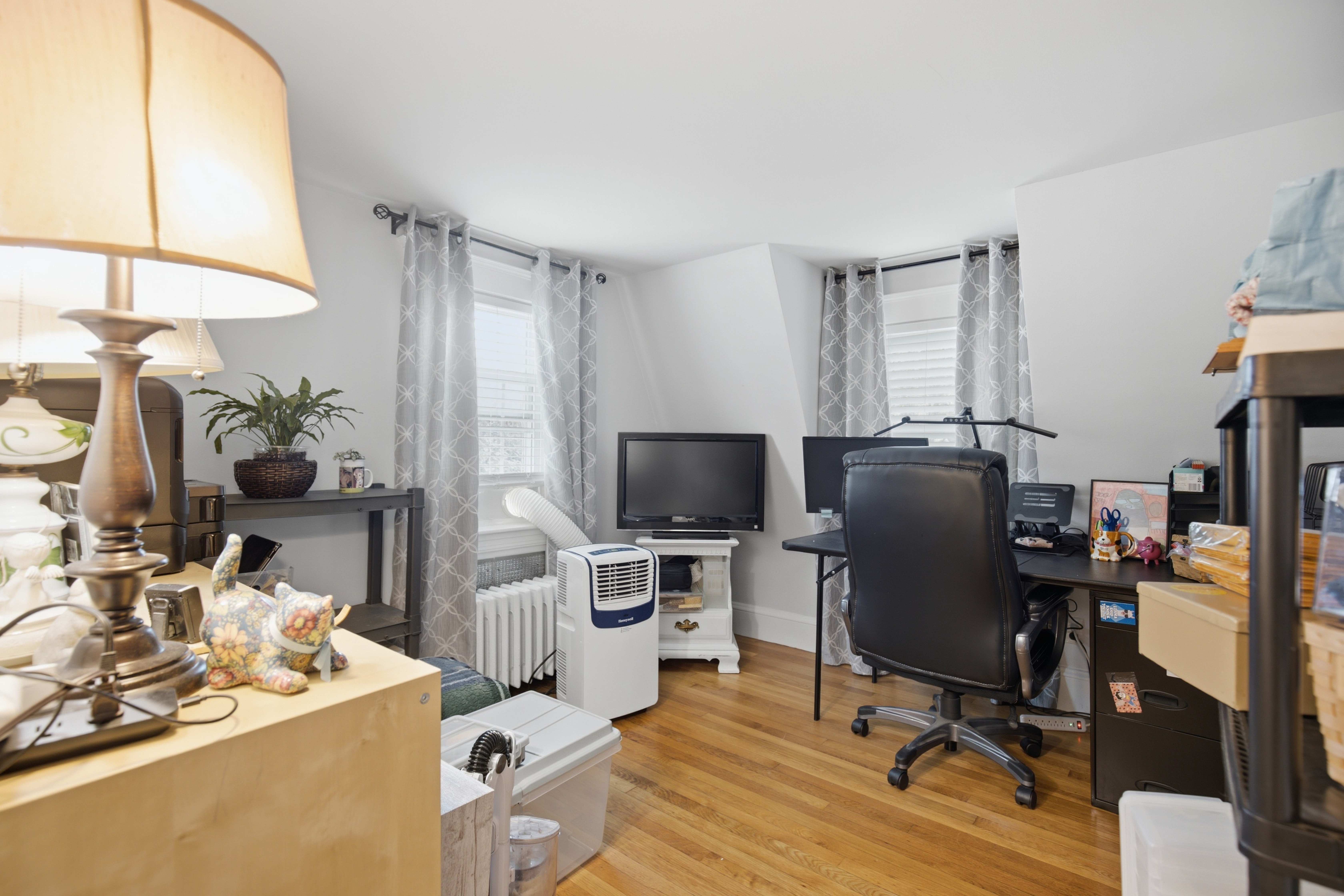  6-8 Center Pl, Stow, MA 01775 - 物件實景